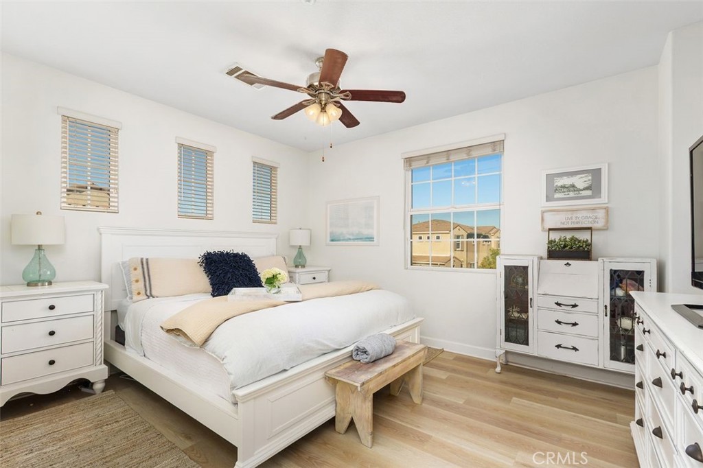 Temecula, California, 92592, United States, 3 Bedrooms Bedrooms, ,3 BathroomsBathrooms,Residential,For Sale,1970519