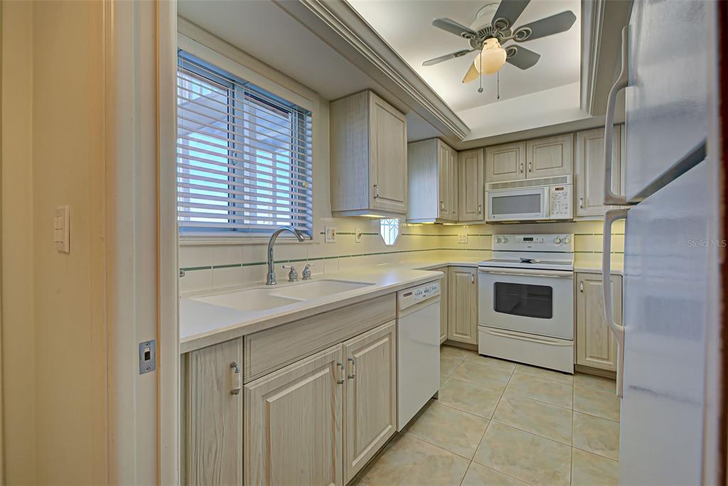 Venice, Florida, 34285, United States, 2 Bedrooms Bedrooms, ,2 BathroomsBathrooms,Residential,For Sale,1994230