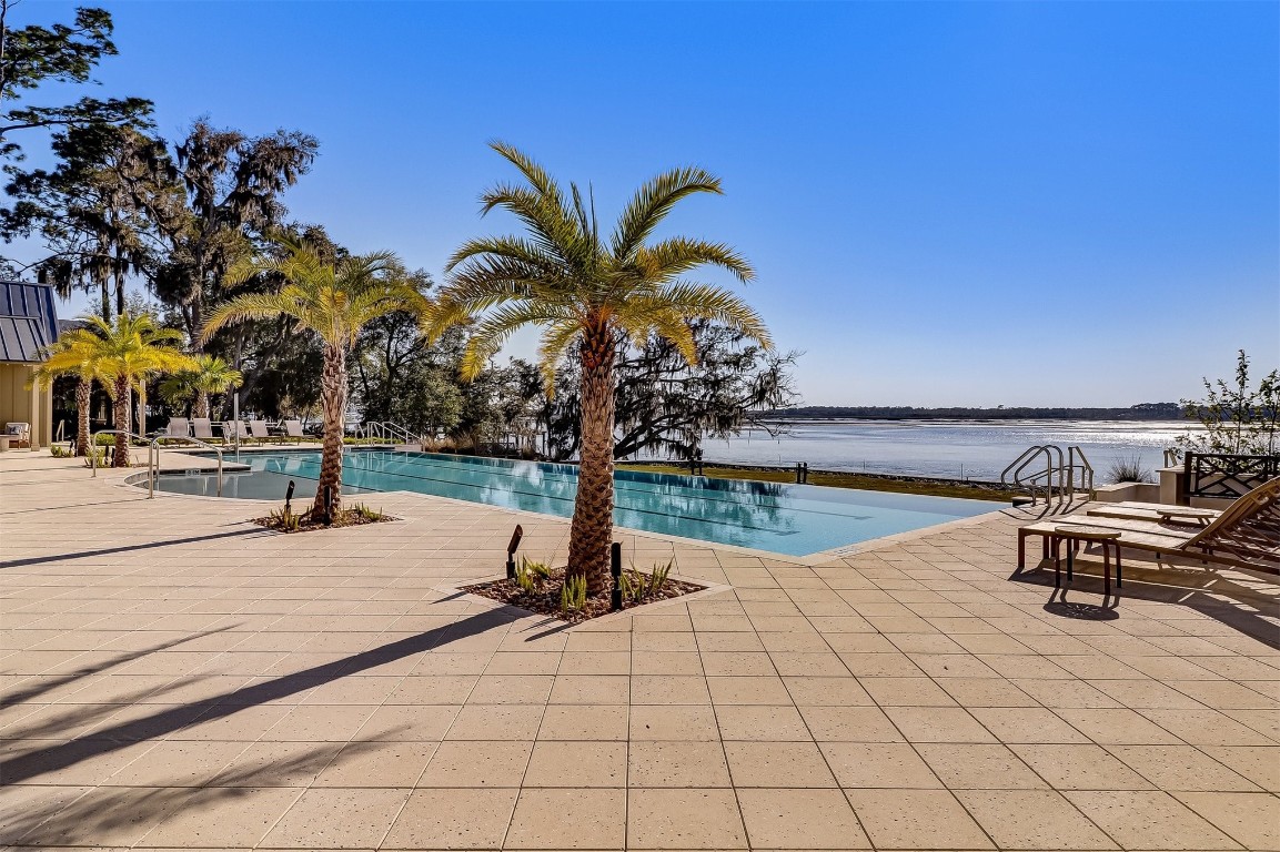 Fernandina Beach, Florida, 32034, United States, 5 Bedrooms Bedrooms, ,4 BathroomsBathrooms,Residential,For Sale,1983065