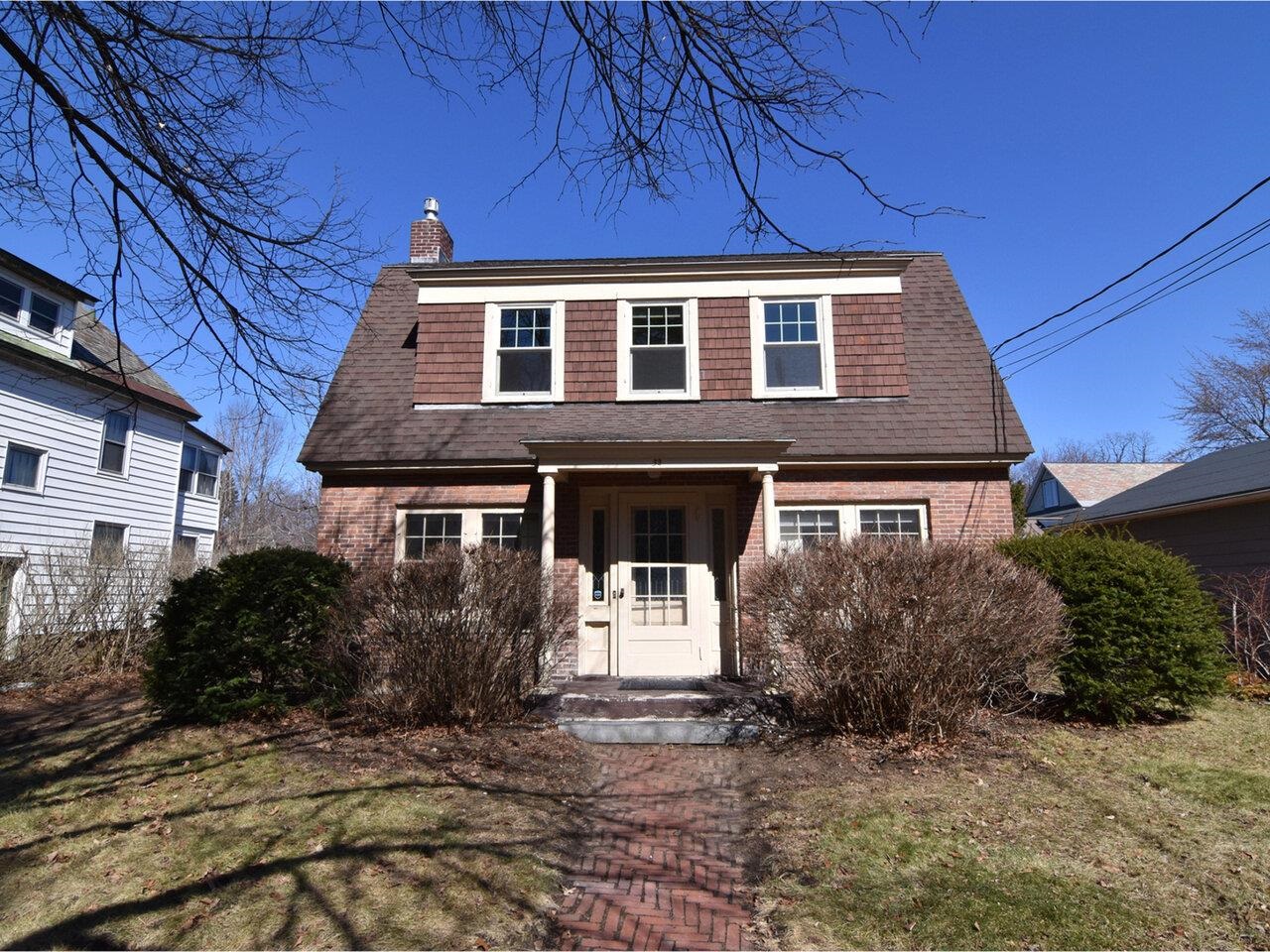 Burlington, Vermont, 05401, United States, 2 Bedrooms Bedrooms, ,2 BathroomsBathrooms,Residential,For Sale,1787470