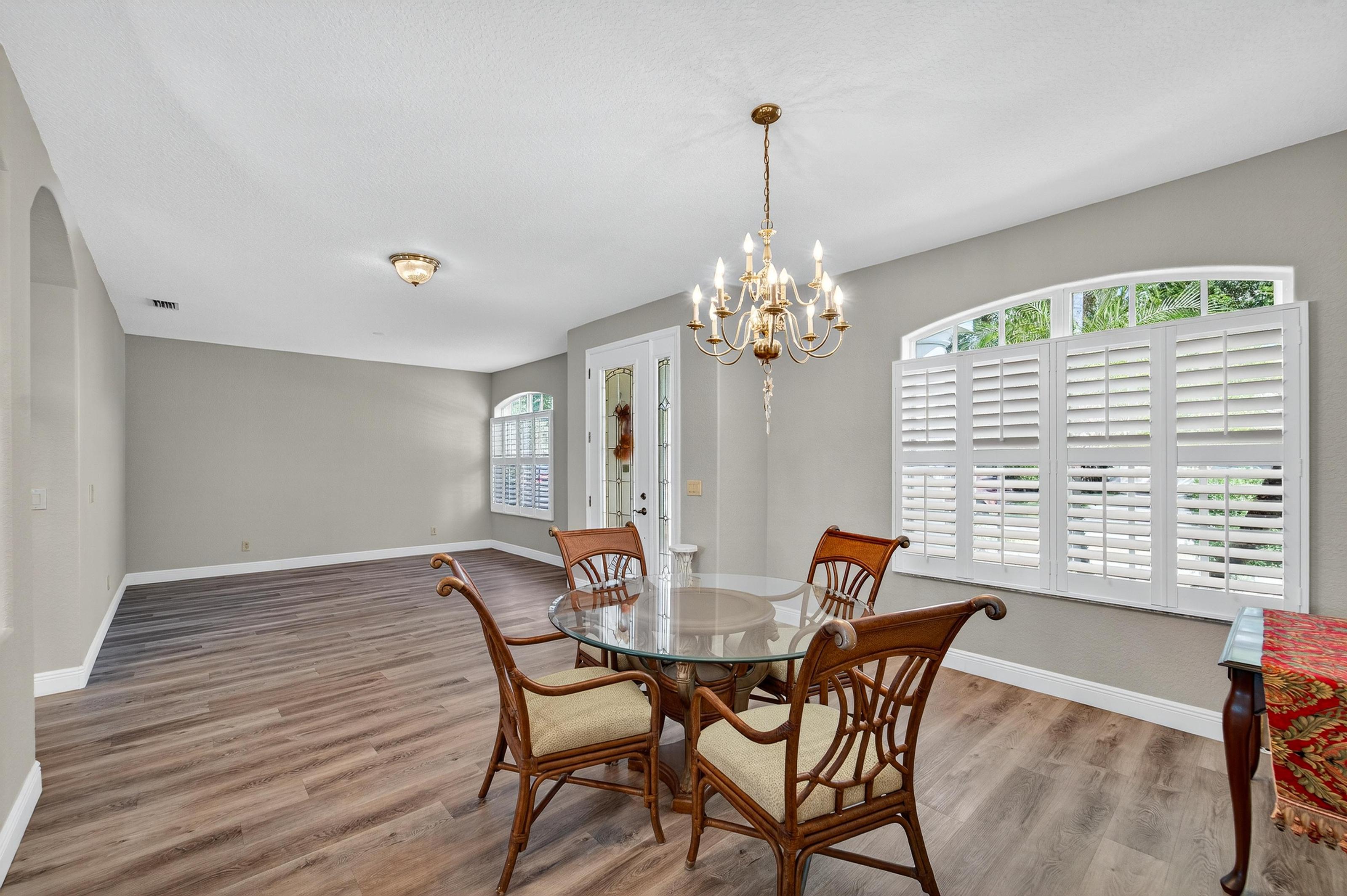 Riverview, Florida, 33579, United States, 4 Bedrooms Bedrooms, ,3 BathroomsBathrooms,Residential,For Sale,1982479