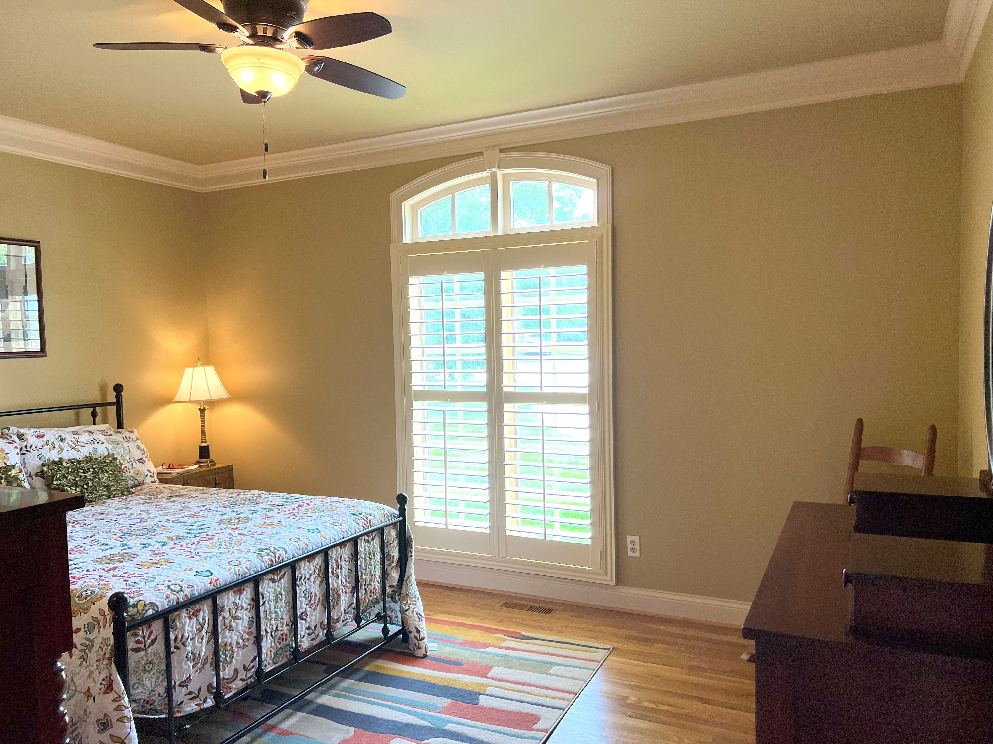 Frankfort, Kentucky, 40601, United States, 5 Bedrooms Bedrooms, ,4 BathroomsBathrooms,Residential,For Sale,1983551