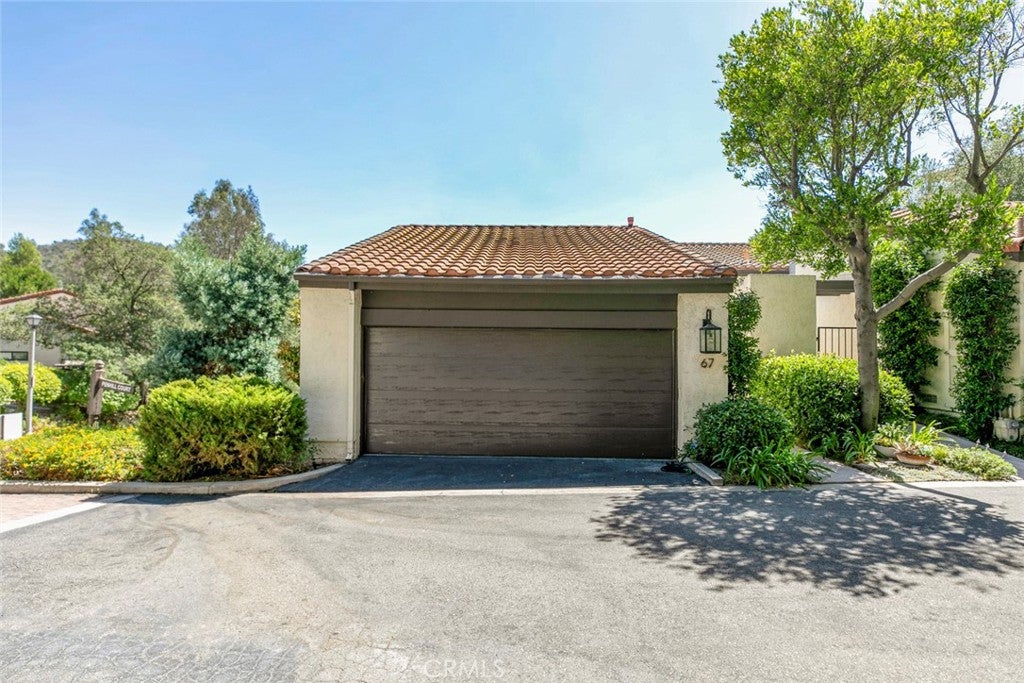 Glendale, California, 91206, United States, 2 Bedrooms Bedrooms, ,3 BathroomsBathrooms,Residential,For Sale,1941682