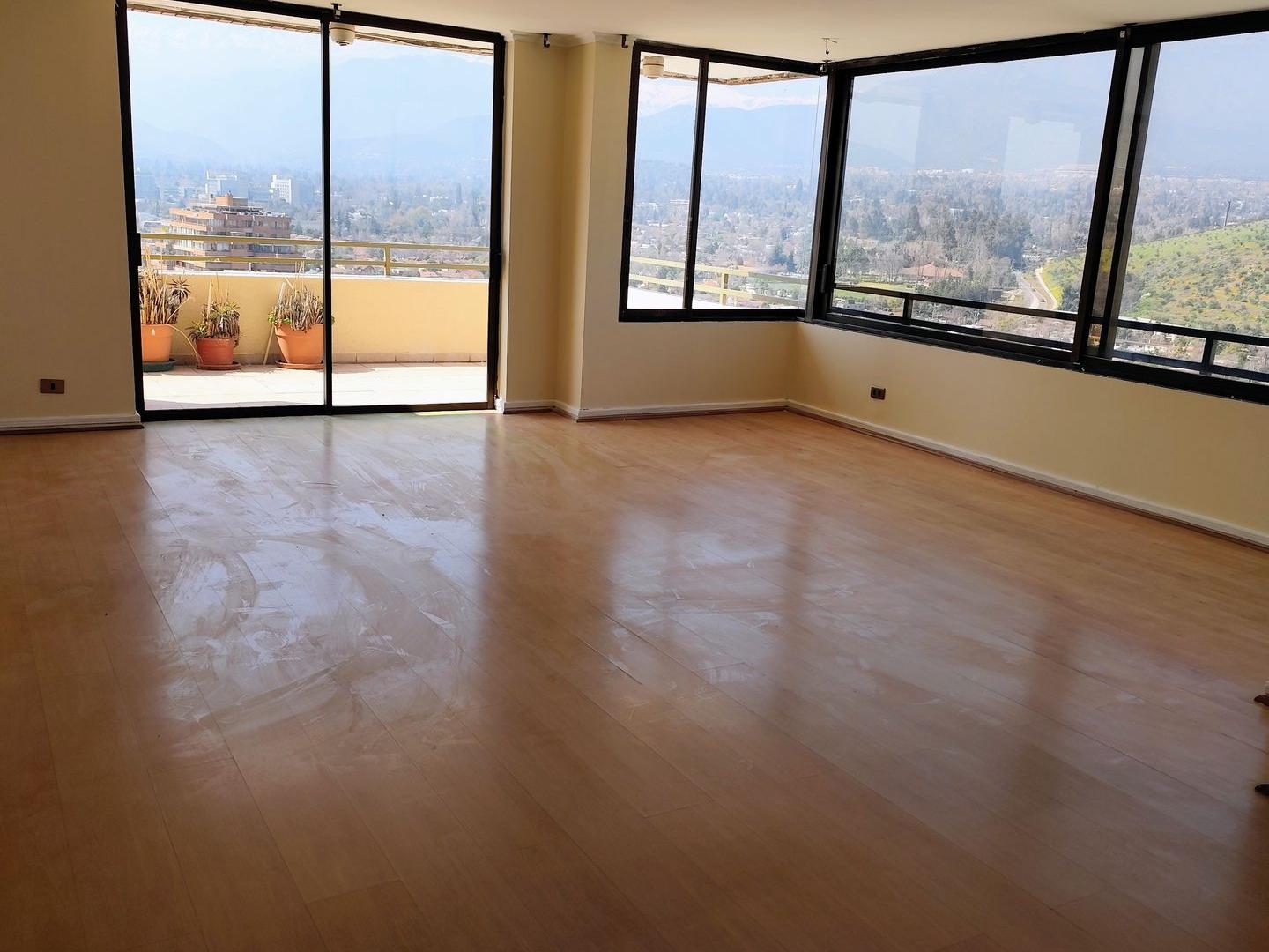 Las Condes, Chile, 3 Bedrooms Bedrooms, ,3 BathroomsBathrooms,Residential,For Sale,1941581