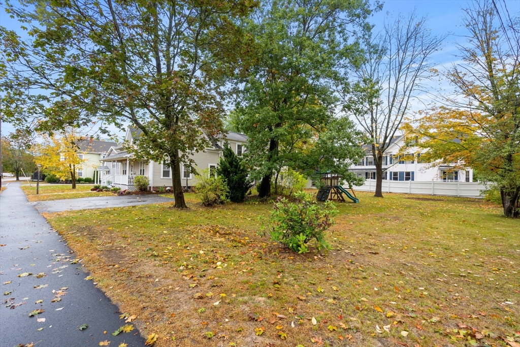 Merrimac, Massachusetts, 01860, United States, 4 Bedrooms Bedrooms, ,2 BathroomsBathrooms,Residential,For Sale,1988348