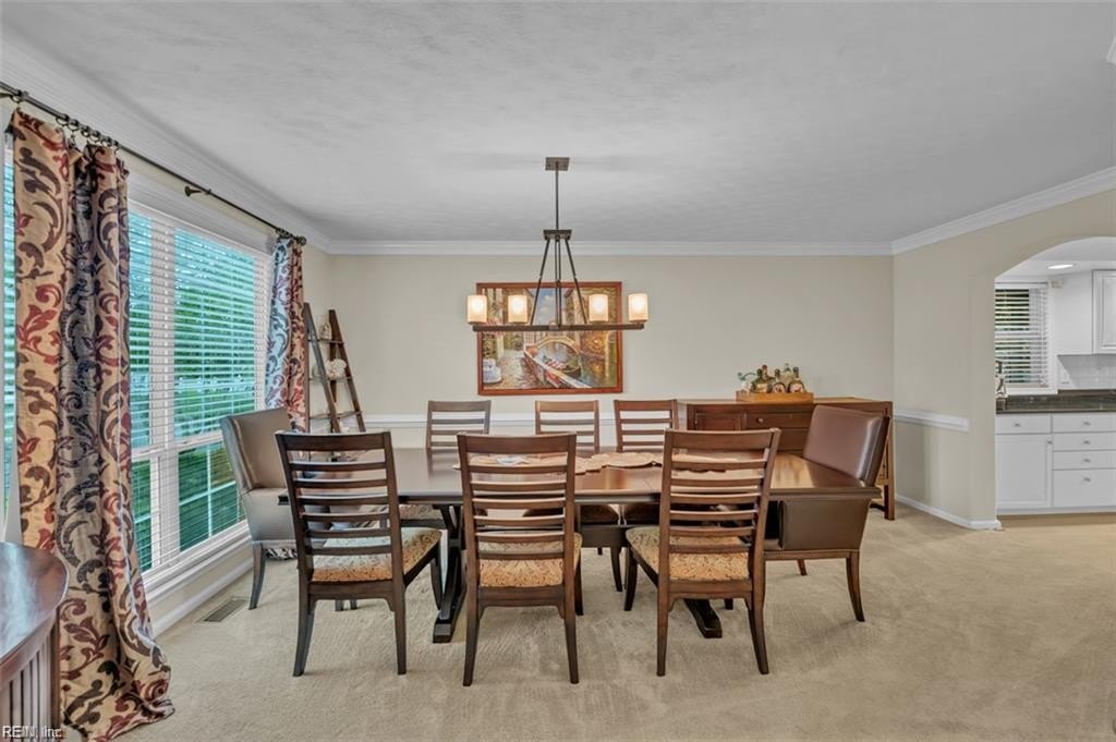 Virginia Beach, Virginia, 23456, United States, 6 Bedrooms Bedrooms, ,4 BathroomsBathrooms,Residential,For Sale,1942829