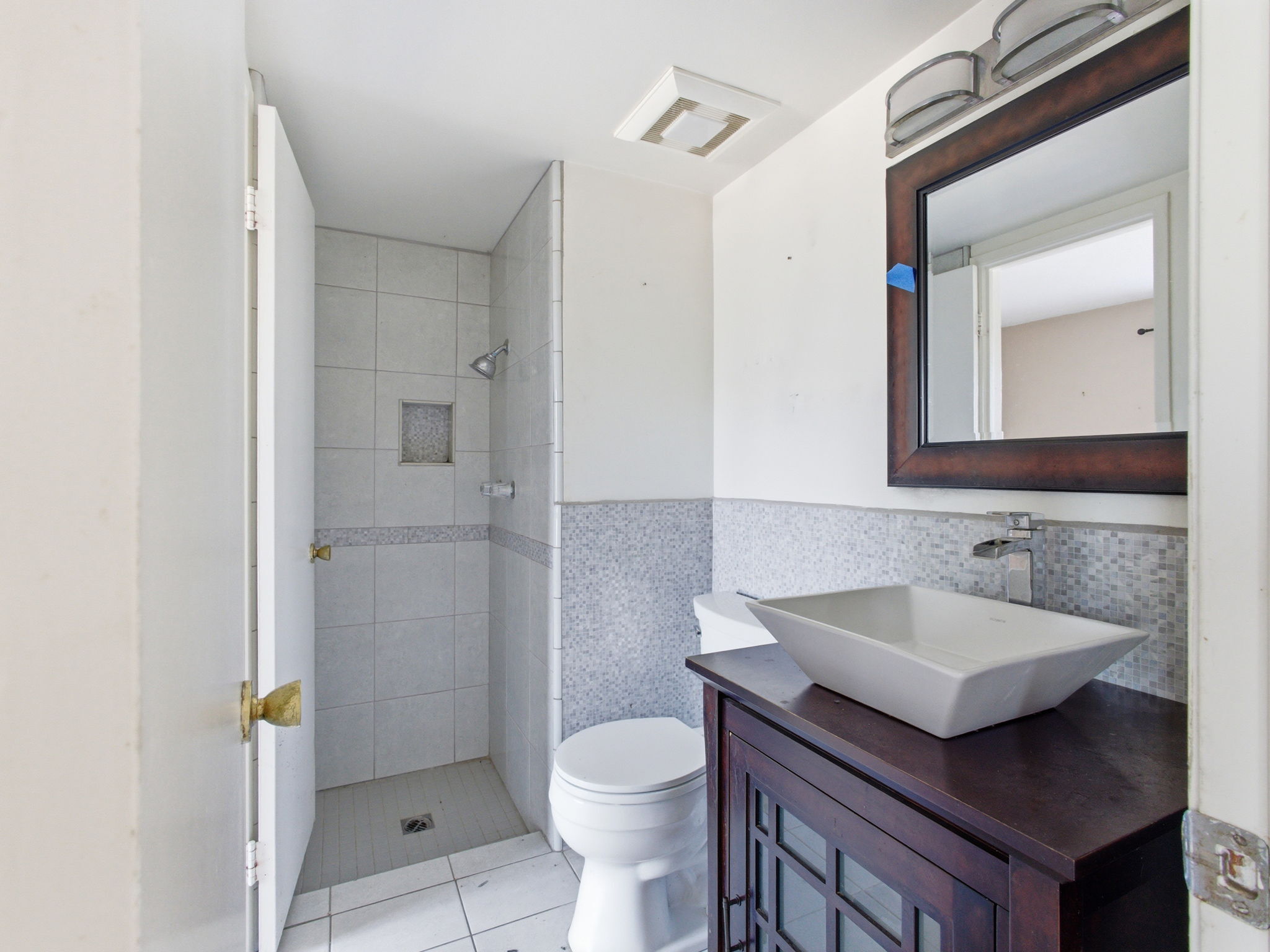  349 Somerset Cir - 物件實景