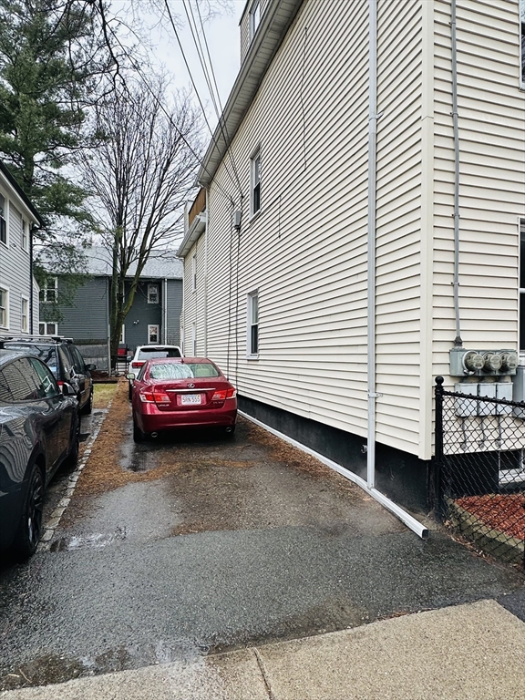 Cambridge, Massachusetts, 02141, United States, 5 Bedrooms Bedrooms, ,3 BathroomsBathrooms,Residential,For Sale,1752513