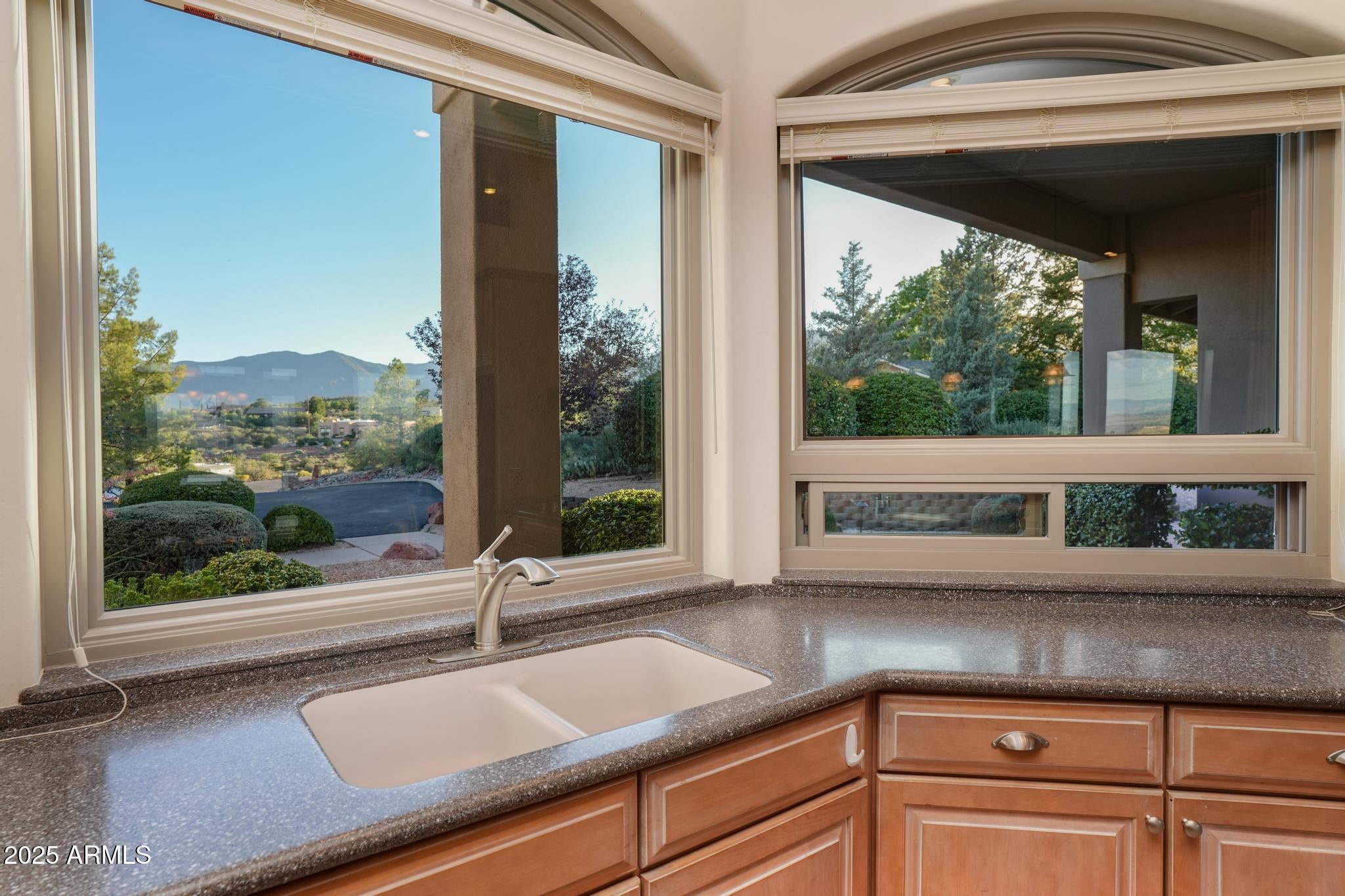 Cottonwood, Arizona, 86326, United States, 3 Bedrooms Bedrooms, ,3 BathroomsBathrooms,Residential,For Sale,1992035