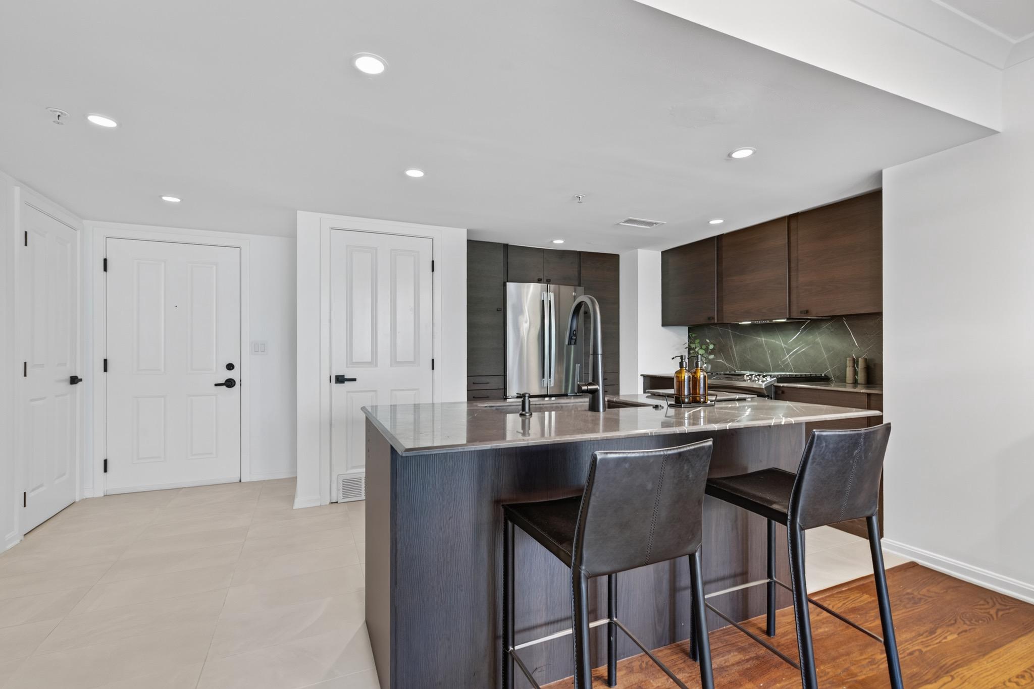 2220 Fairfax Drive, Arlington, VA, 22201 - 物件實景