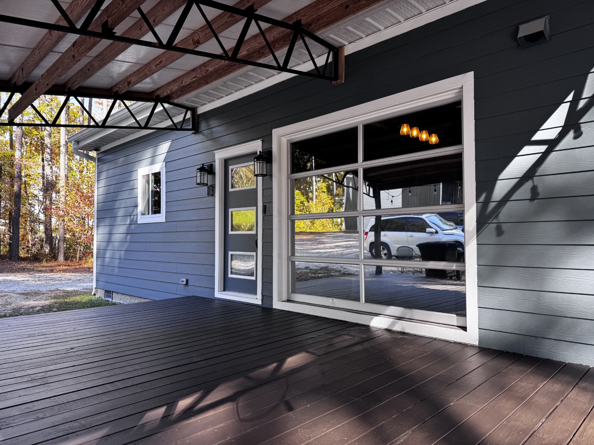 Lawrenceburg, Tennessee, 38464, United States, 3 Bedrooms Bedrooms, ,2 BathroomsBathrooms,Residential,For Sale,1988377