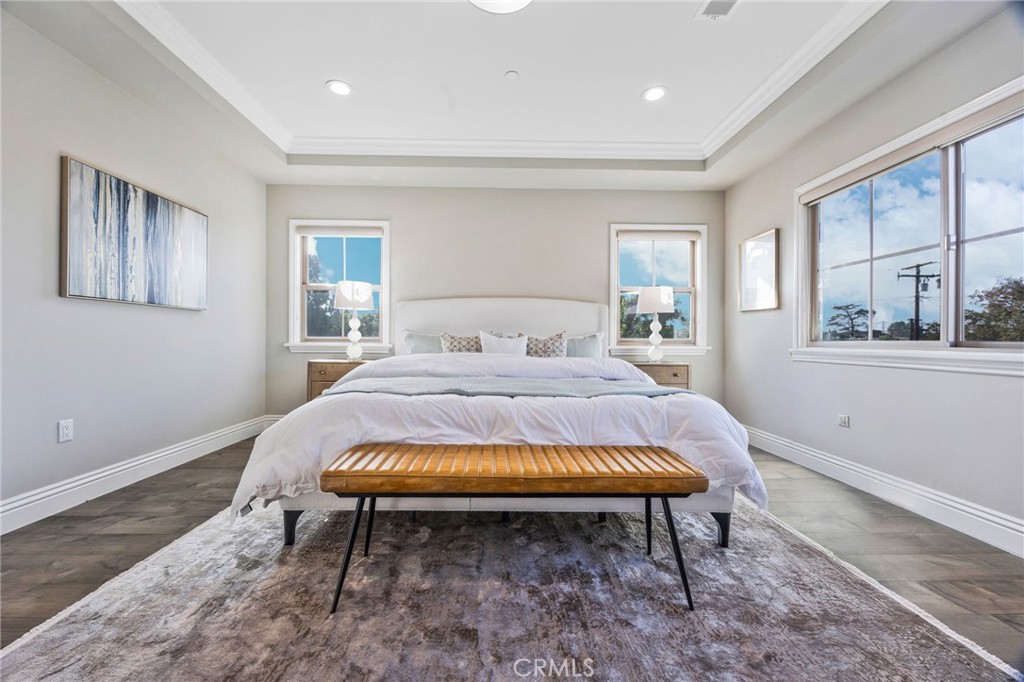 Temple City, California, 91780, United States, 5 Bedrooms Bedrooms, ,6 BathroomsBathrooms,Residential,For Sale,1989689