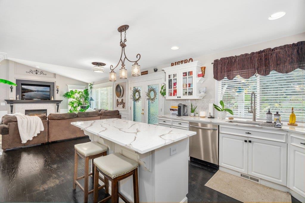 Veradale, Washington, 99037, United States, 6 Bedrooms Bedrooms, ,4 BathroomsBathrooms,Residential,For Sale,1986098