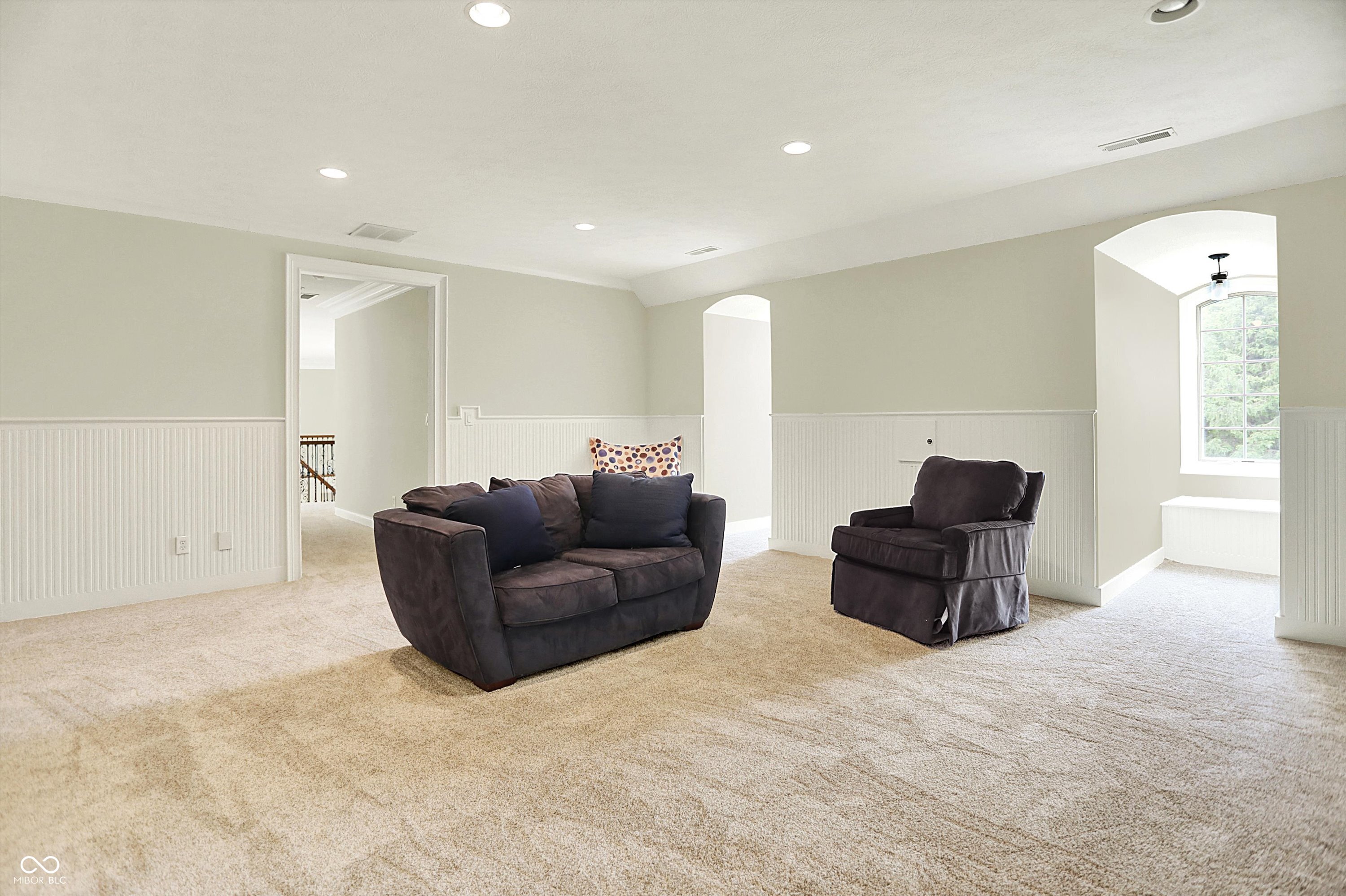 Noblesville, Indiana, 46062, United States, 6 Bedrooms Bedrooms, ,9 BathroomsBathrooms,Residential,For Sale,1979033