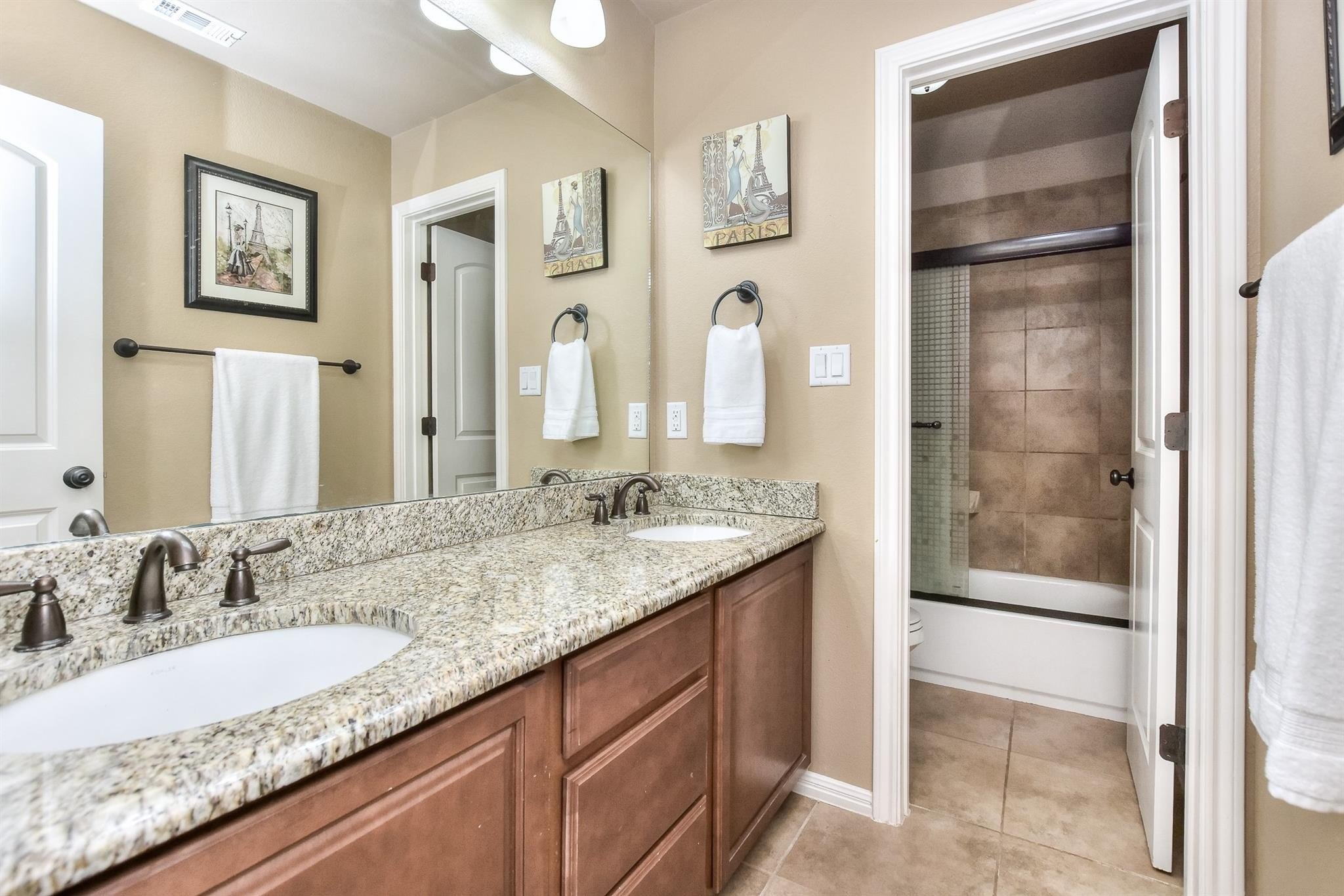 Georgetown, Texas, 78628, United States, 4 Bedrooms Bedrooms, ,3 BathroomsBathrooms,Residential,For Sale,1980870