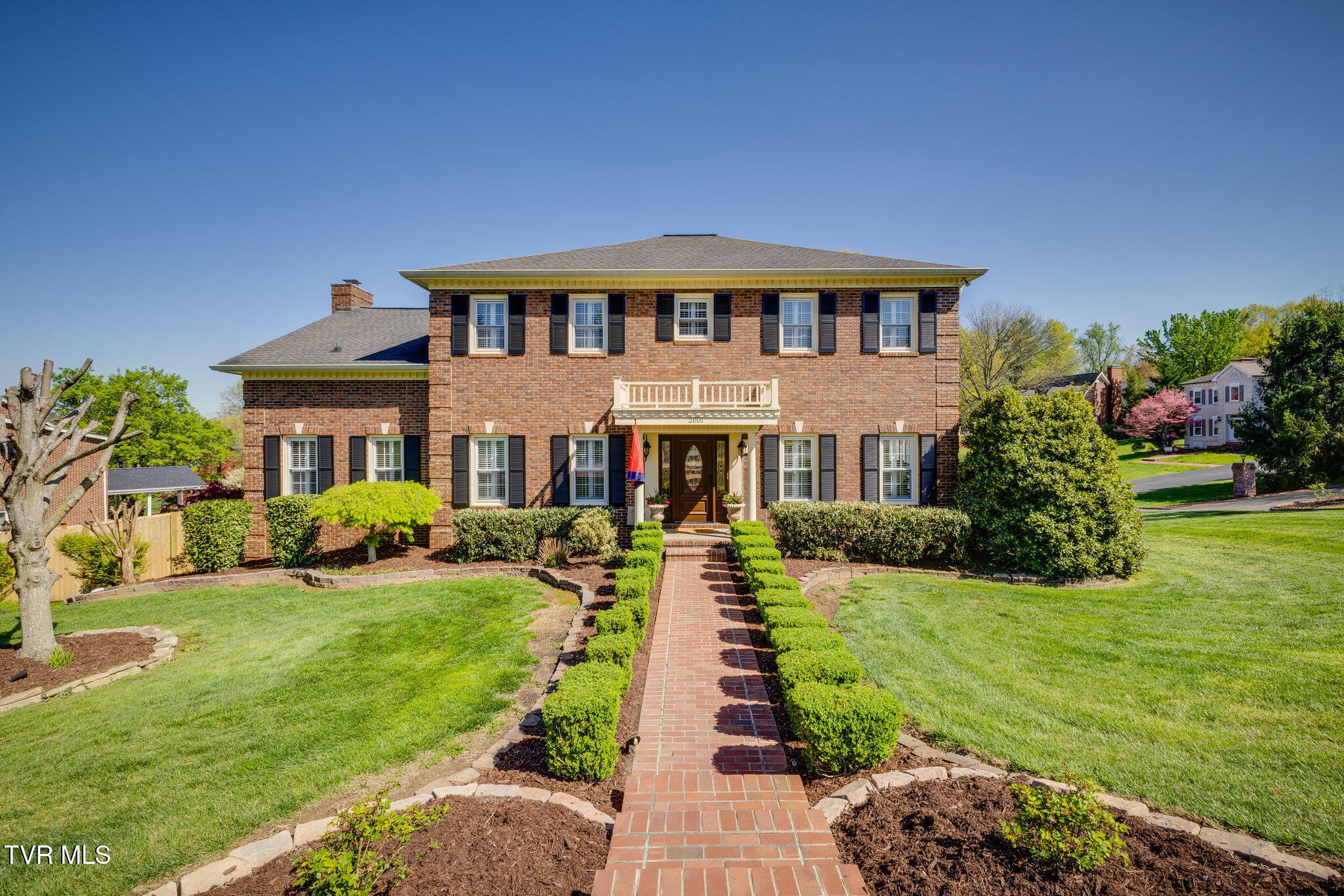 Kingsport, Tennessee, 37664, United States, 5 Bedrooms Bedrooms, ,5 BathroomsBathrooms,Residential,For Sale,1931023