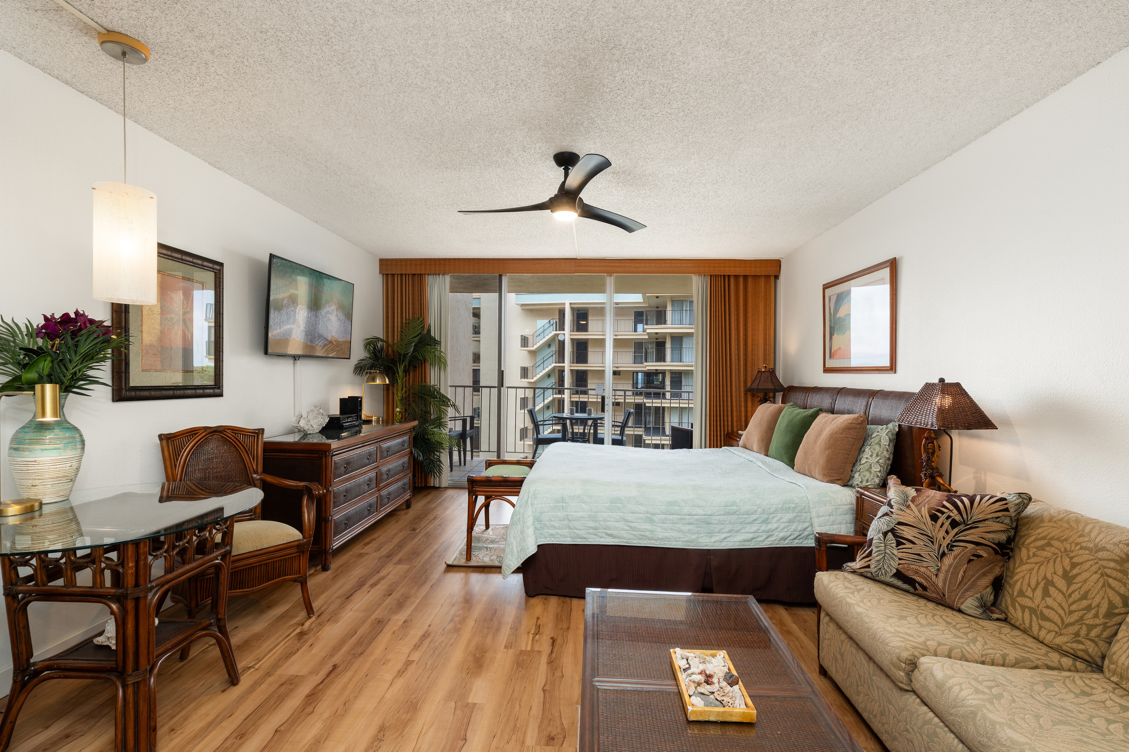  Royal Kahana Studio: STR Zoned, Priced to Sell - 物件實景