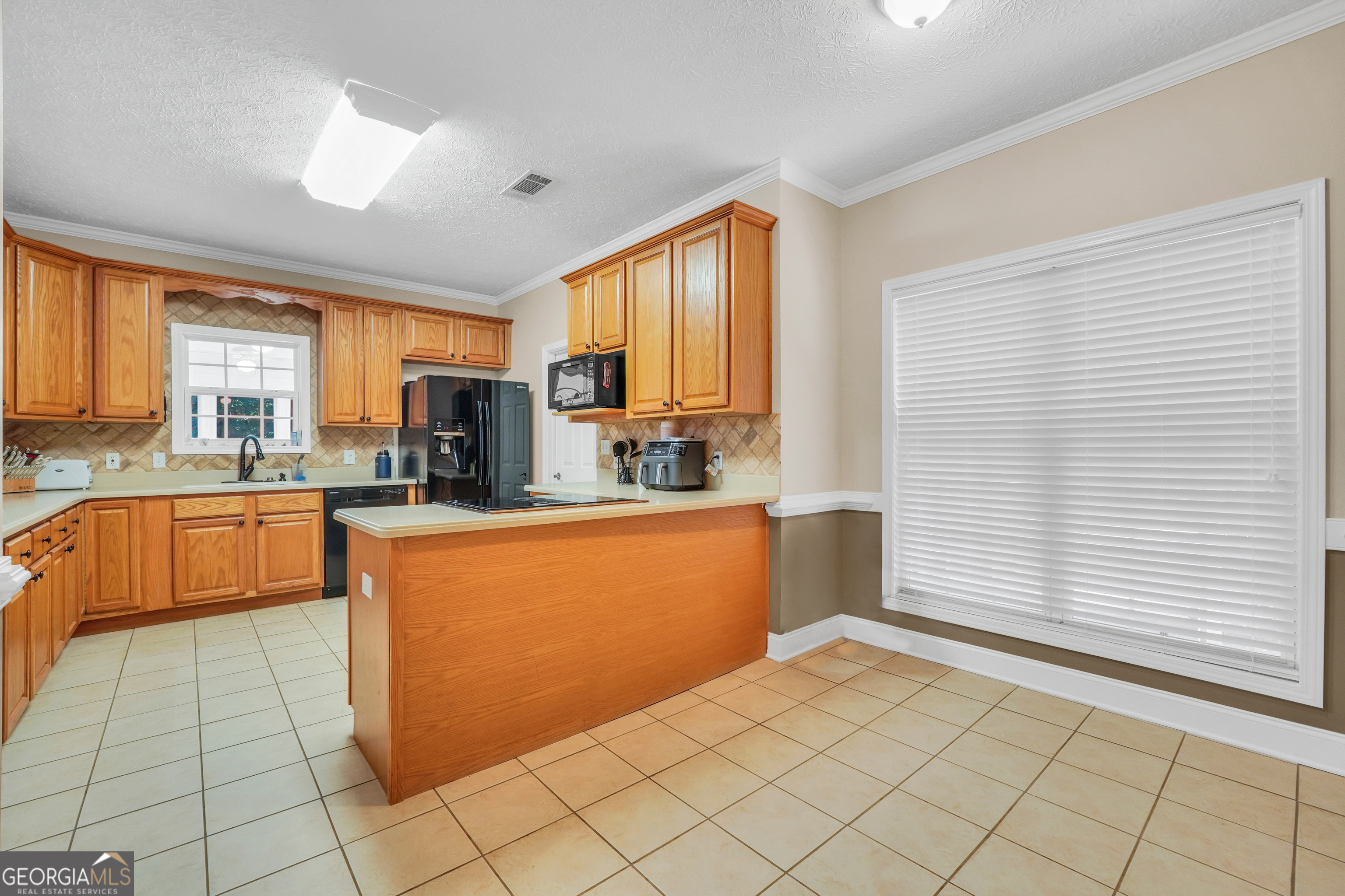 Locust Grove, Georgia, 30248, United States, 3 Bedrooms Bedrooms, ,3 BathroomsBathrooms,Residential,For Sale,1947869