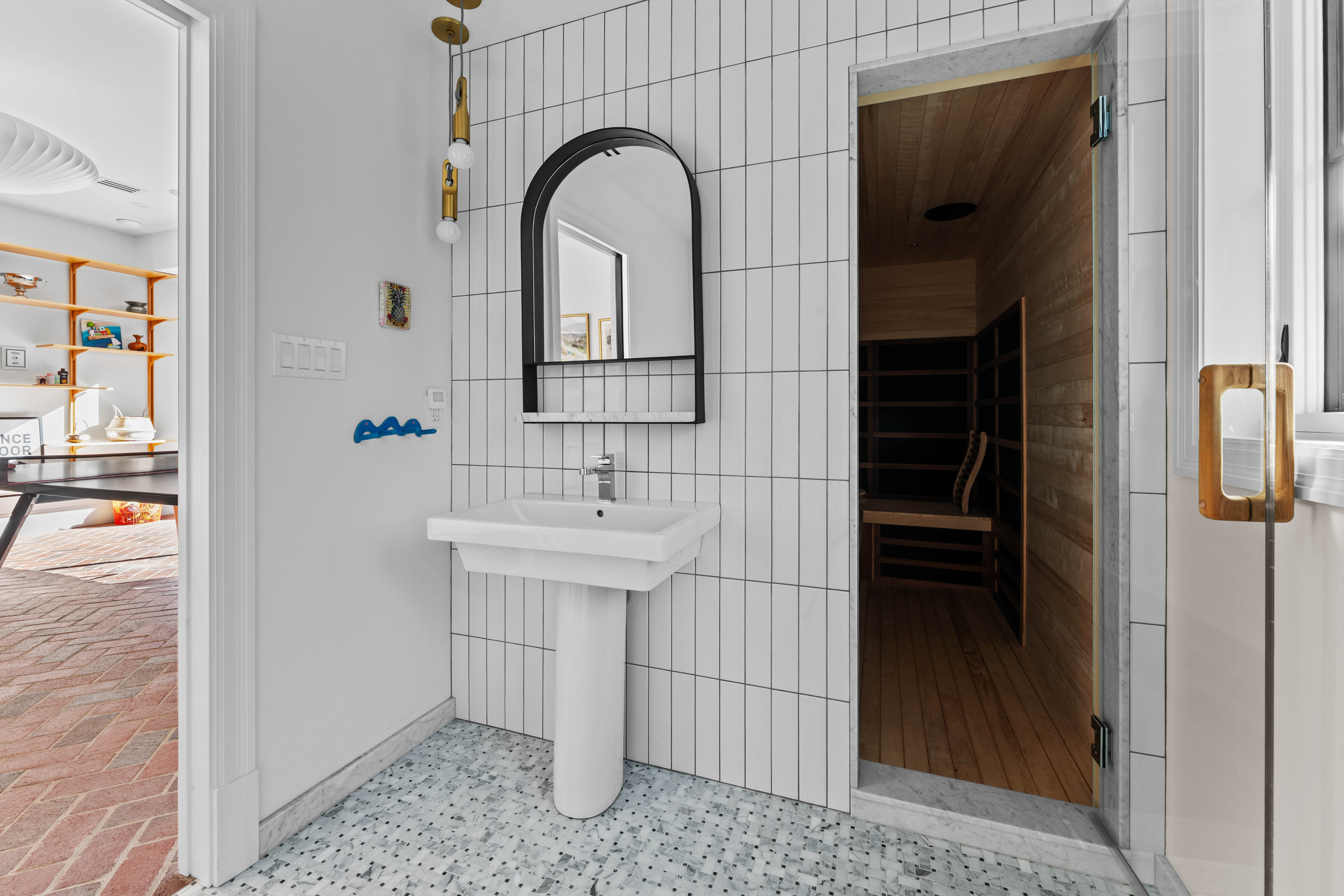  Stunning Private Estate Tucked Away on one of Ladue