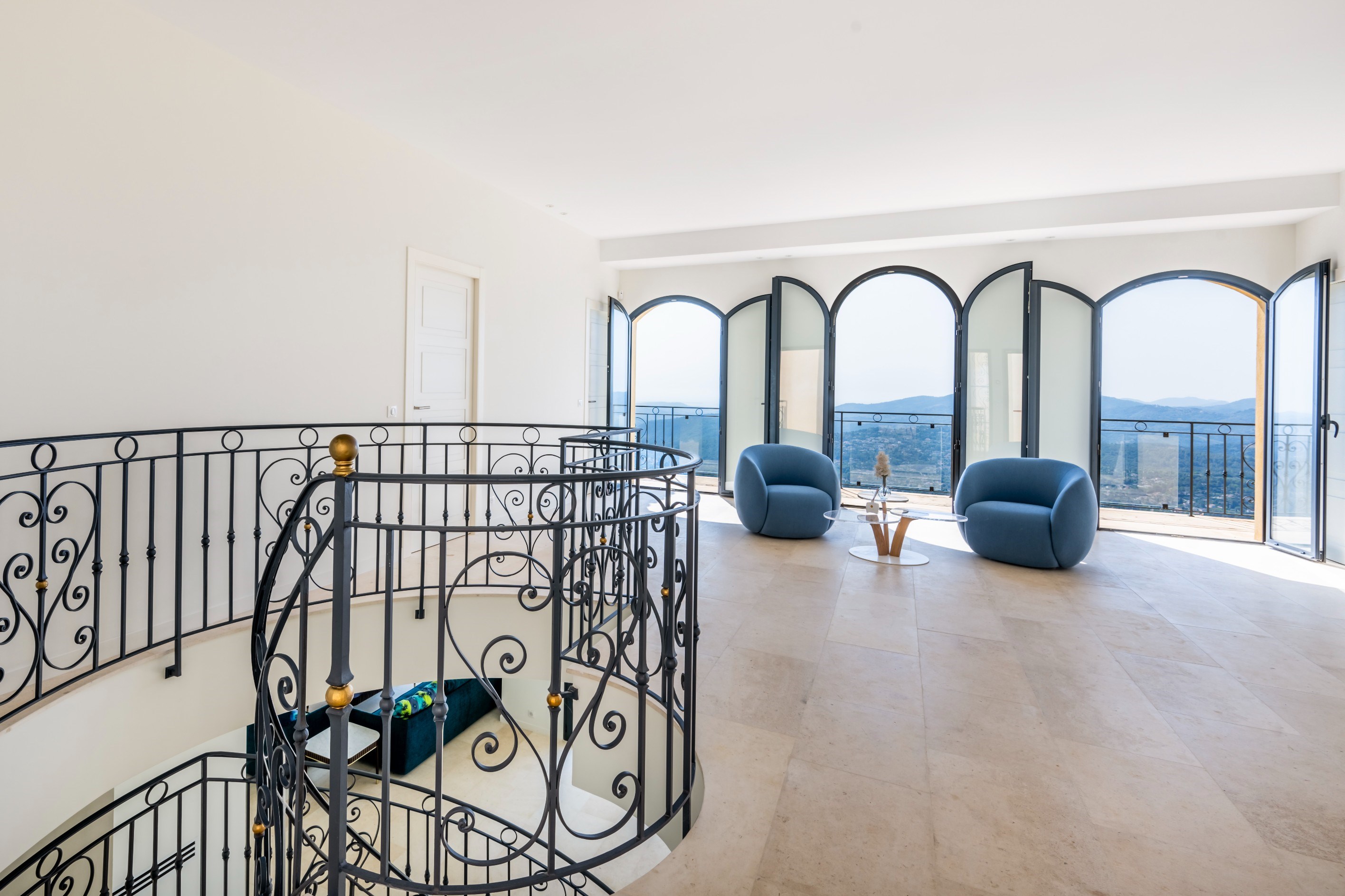  Contemporary villa with panoramic sea, lake and Estérel views in Spéracedes - 物件實景