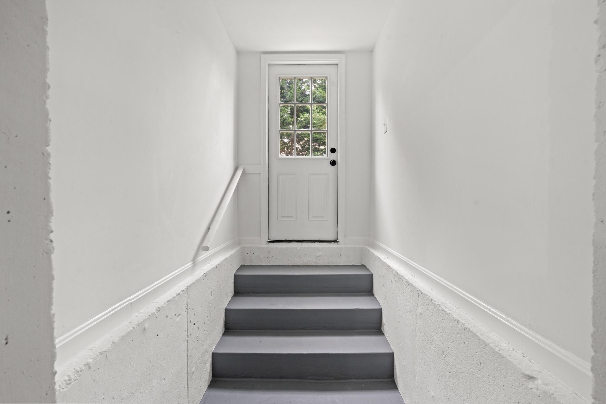  8405 Hollis Lane, Vienna, VA, 22182 - 物件實景
