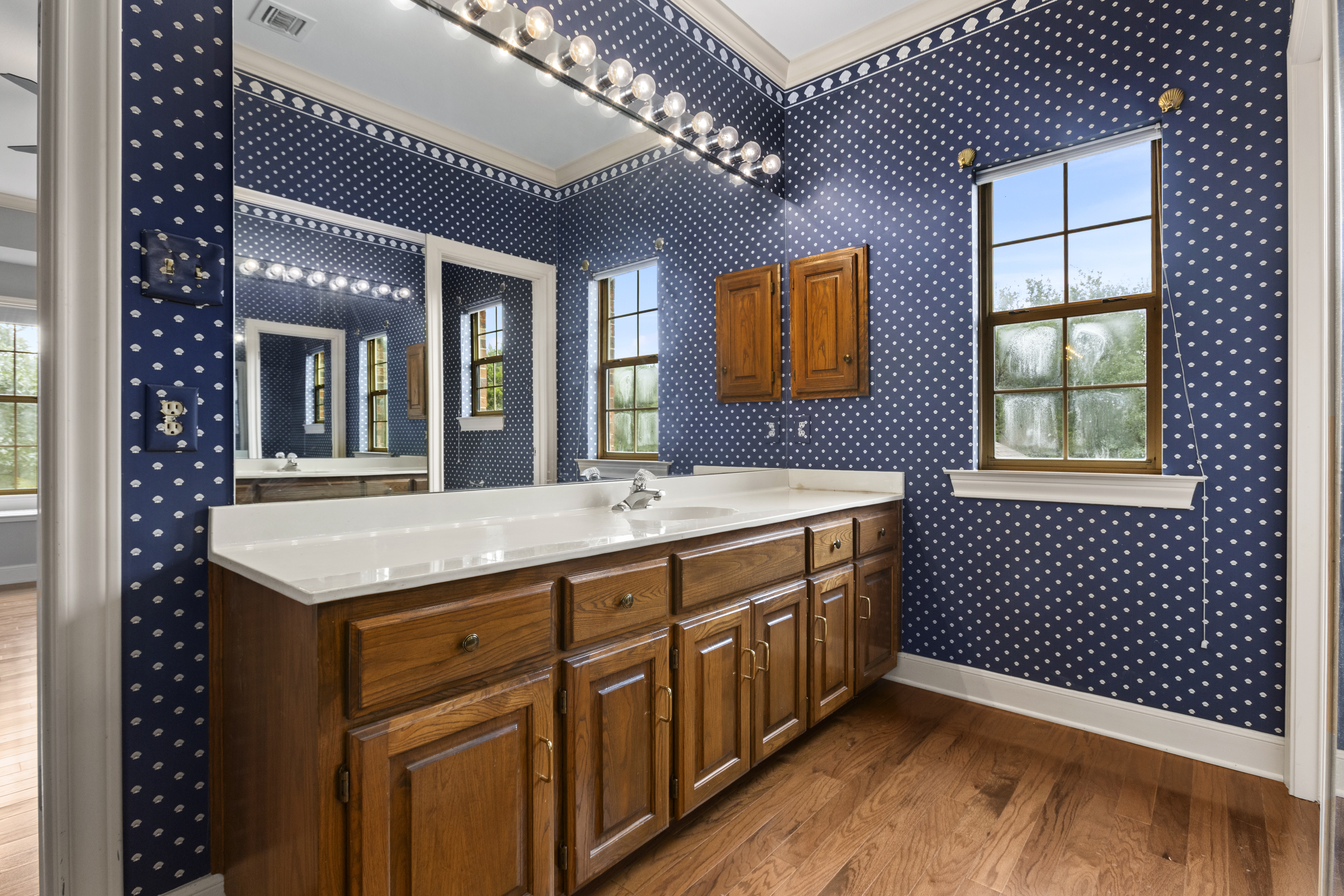  Elegant Inwood Estate Home - 物件實景