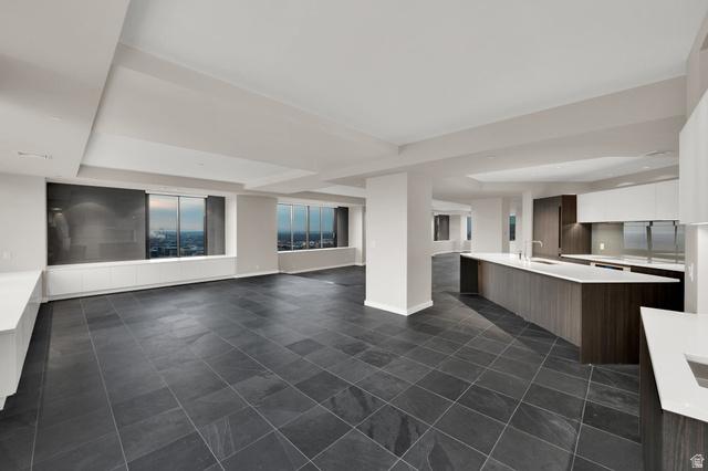 Salt Lake City, Utah, 84101, United States, 3 Bedrooms Bedrooms, ,4 BathroomsBathrooms,Residential,For Sale,2005313