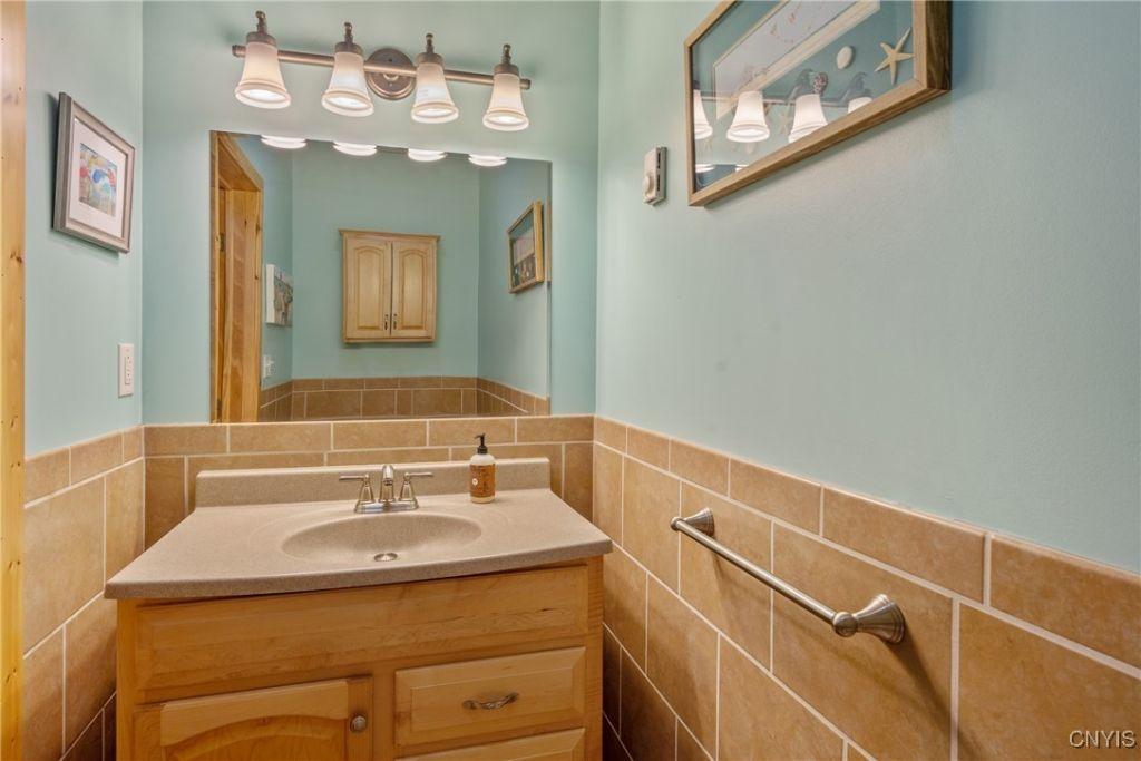 Cleveland, New York, 13042, United States, 4 Bedrooms Bedrooms, ,4 BathroomsBathrooms,Residential,For Sale,1821145