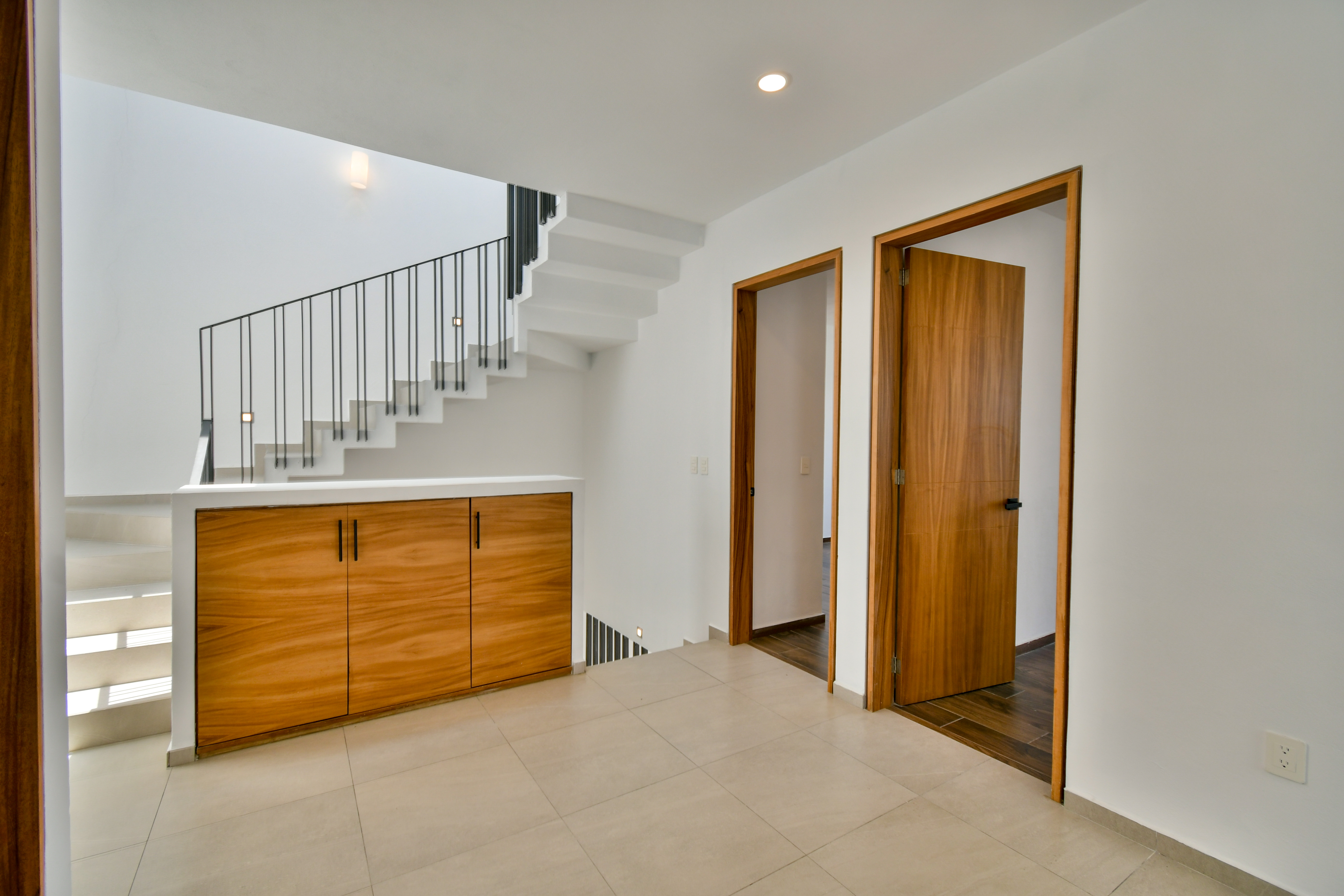  Casa en venta en Coto Encino, Bosques Vallarta  3 recámaras + roof top - 物件實景