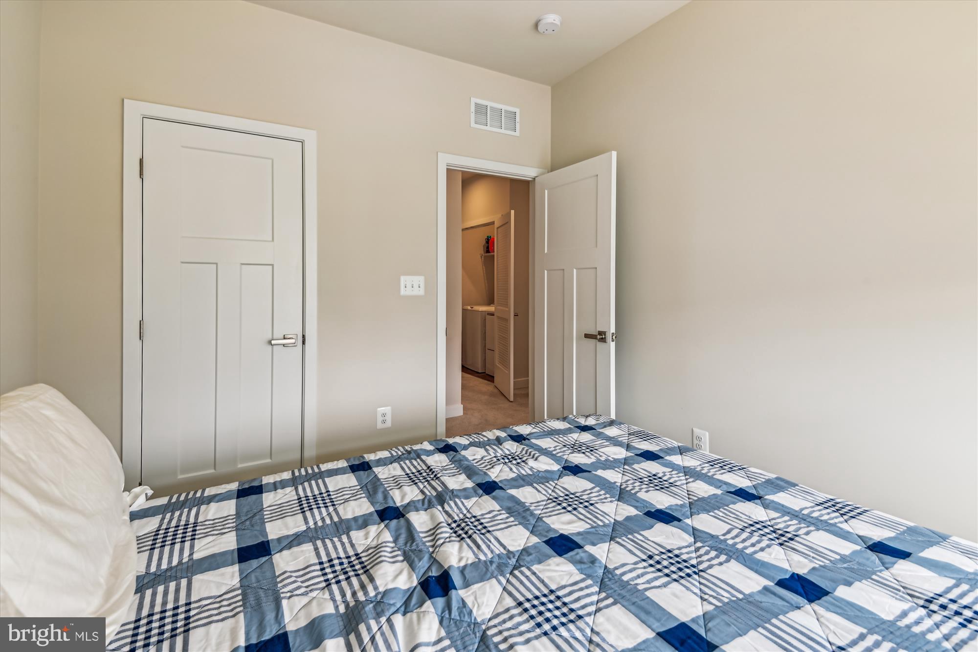 Pasadena, Maryland, 21122, United States, 3 Bedrooms Bedrooms, ,3 BathroomsBathrooms,Residential,For Sale,1982295