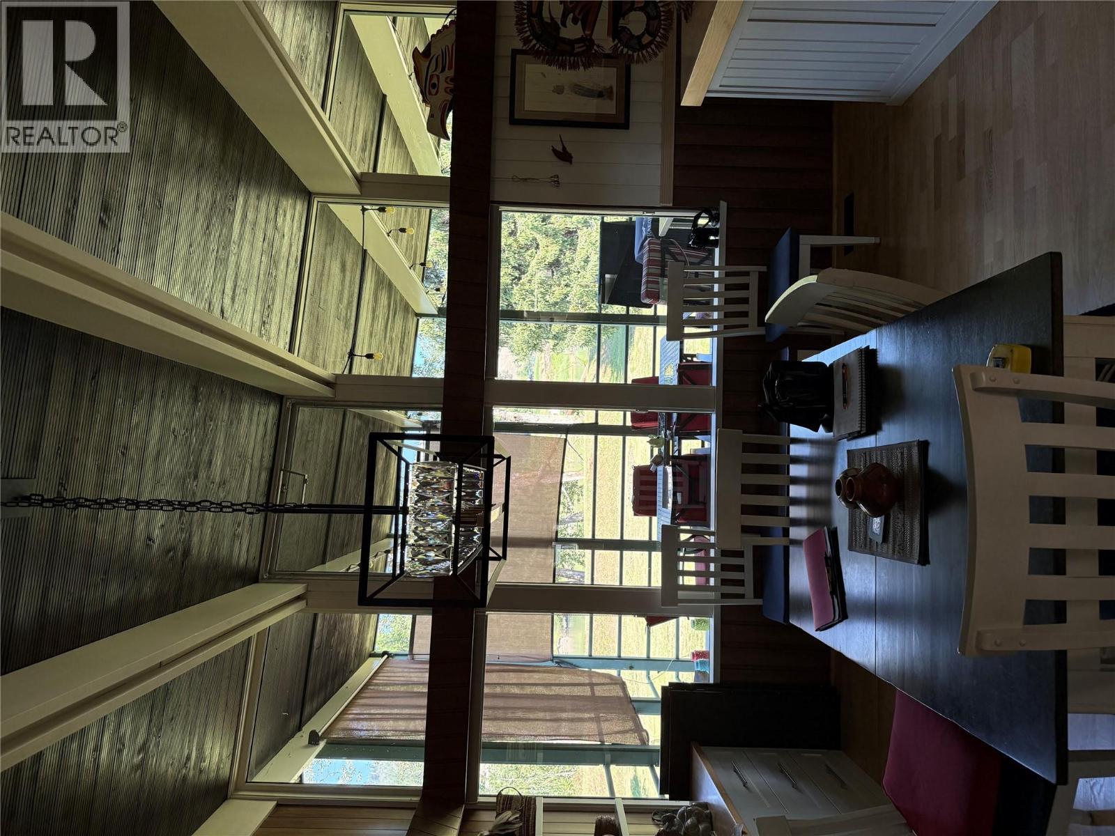 KAMLOOPS, British Columbia, V2H 1M4, CA, 5 Bedrooms Bedrooms, ,2 BathroomsBathrooms,Residential,For Sale,1912088