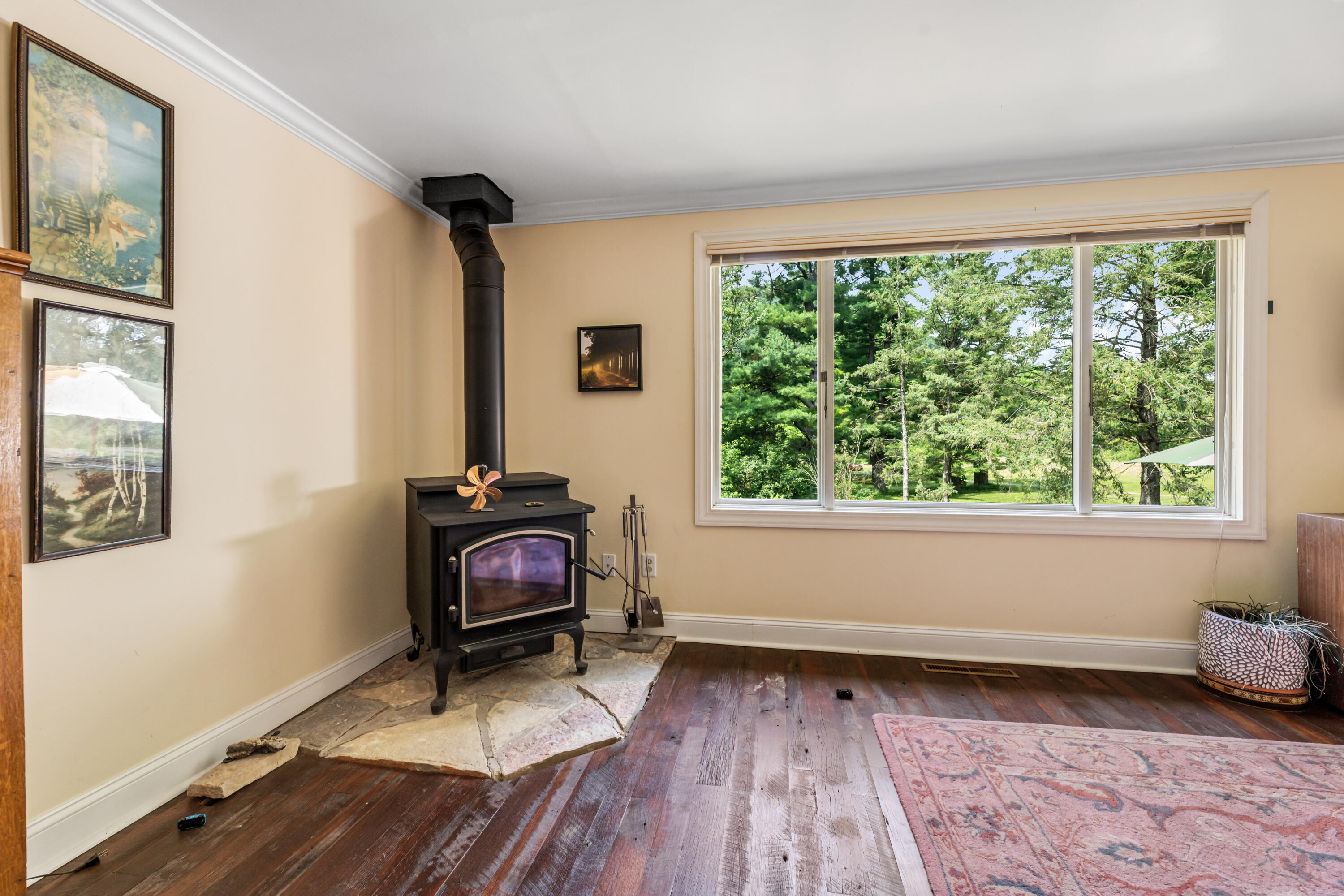 Homer, Minnesota, 55987, United States, 5 Bedrooms Bedrooms, ,3 BathroomsBathrooms,Residential,For Sale,1914657