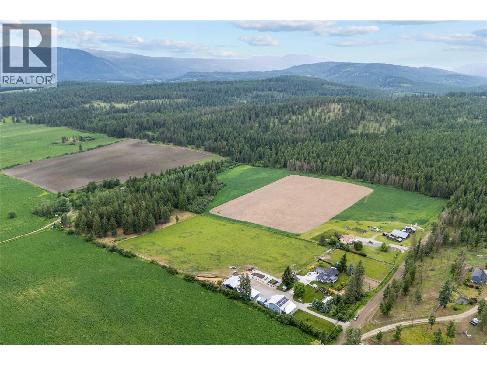 ARMSTRONG, British Columbia, V4Y 0V5, CA, 3 Bedrooms Bedrooms, ,2 BathroomsBathrooms,Residential,For Sale,1947955