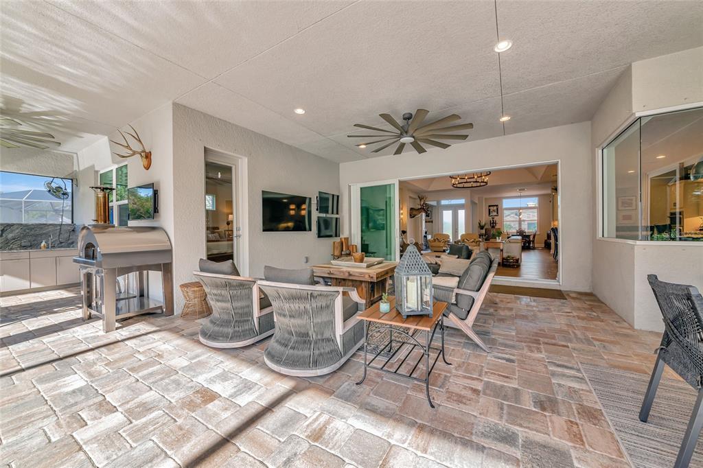 Parrish, Florida, 34219, United States, 4 Bedrooms Bedrooms, ,4 BathroomsBathrooms,Residential,For Sale,2001764