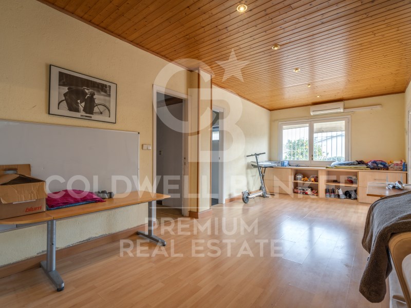 Cerdanyola del Vallès, Catalonia, ES, 4 Bedrooms Bedrooms, ,3 BathroomsBathrooms,Residential,For Sale,1622423