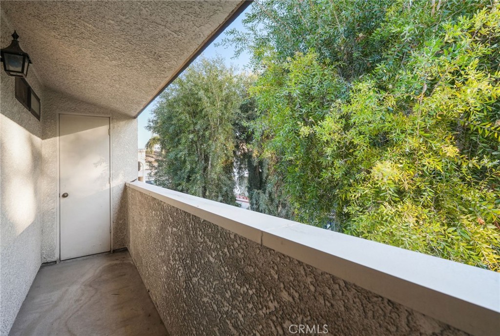 Lake Balboa, California, 91406, United States, 3 Bedrooms Bedrooms, ,3 BathroomsBathrooms,Residential,For Sale,1992024