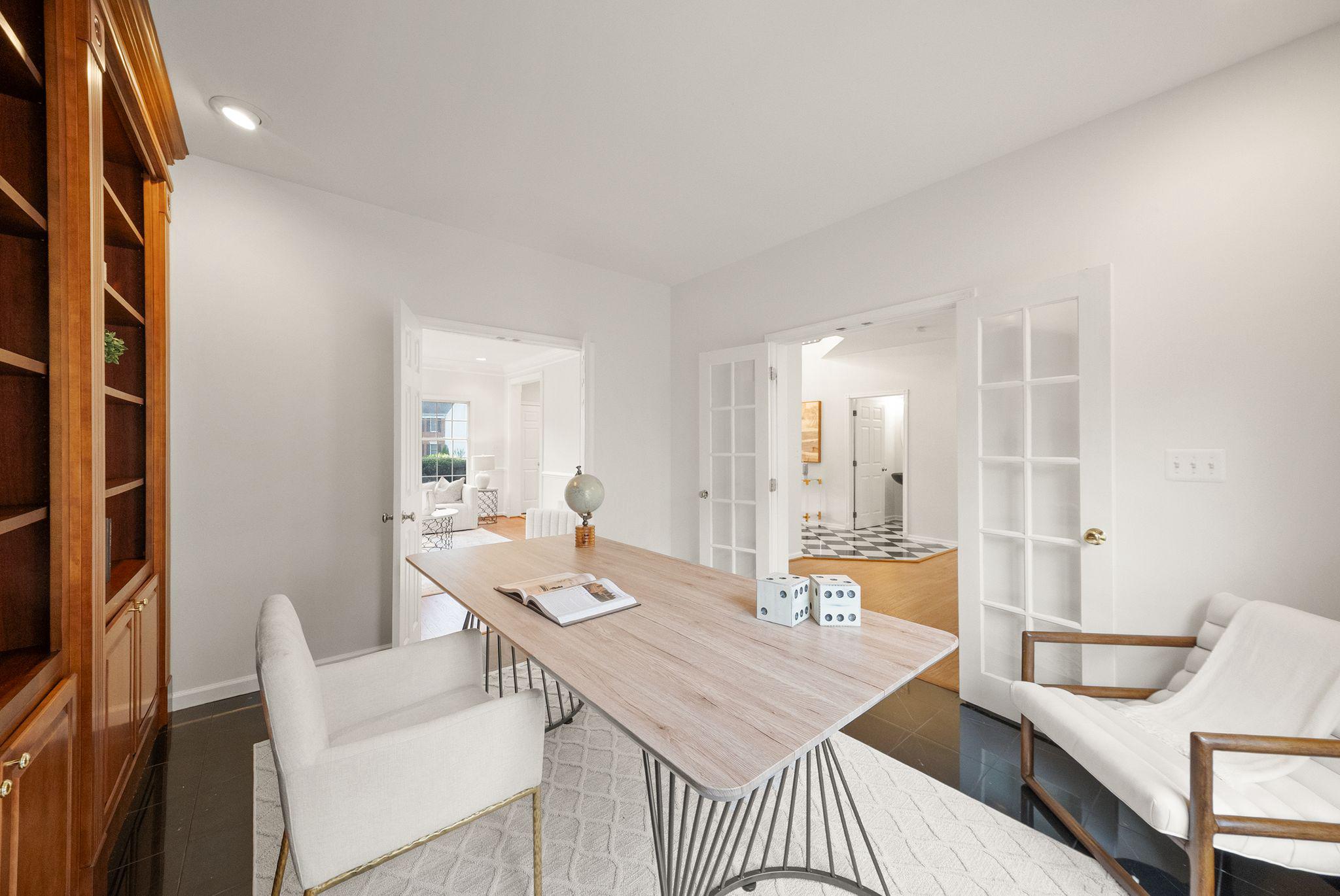  12754 Alder Woods Drive, Fairfax, VA, 22033 - 物件實景