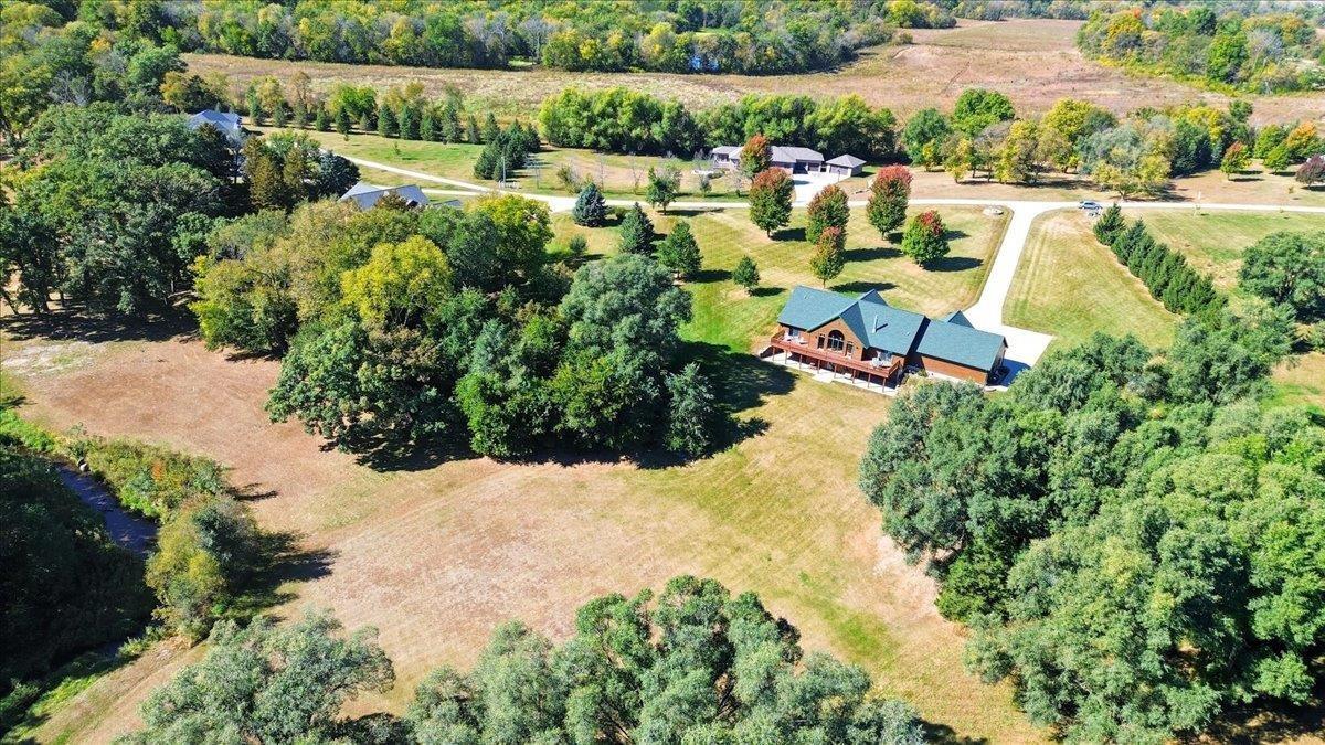 Independence, Iowa, 50644, United States, 3 Bedrooms Bedrooms, ,2 BathroomsBathrooms,Residential,For Sale,1982110