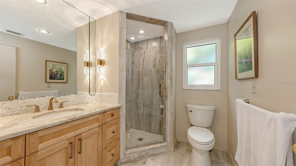 Sarasota, Florida, 34234, United States, 2 Bedrooms Bedrooms, ,2 BathroomsBathrooms,Residential,For Sale,1875494
