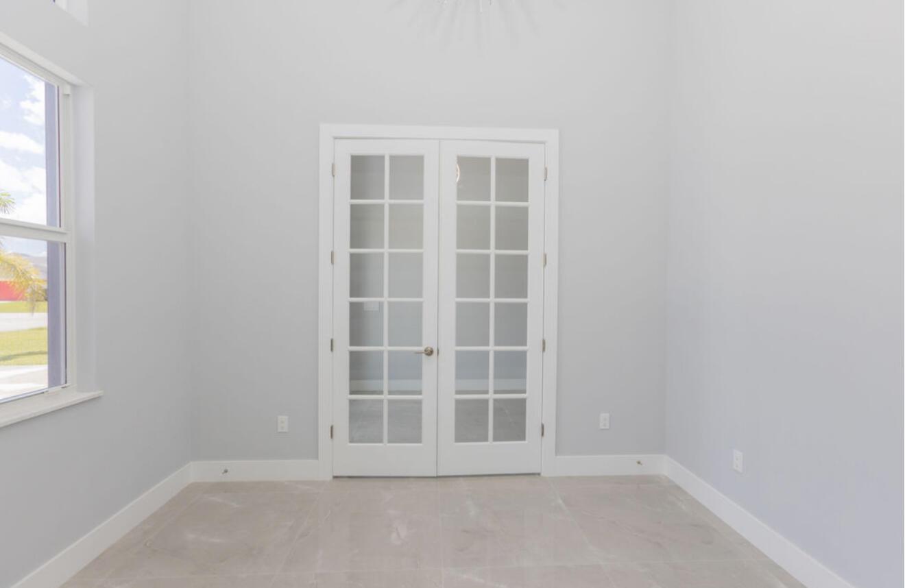 Port St Lucie, Florida, 34986, United States, 4 Bedrooms Bedrooms, ,3 BathroomsBathrooms,Residential,For Sale,1926175