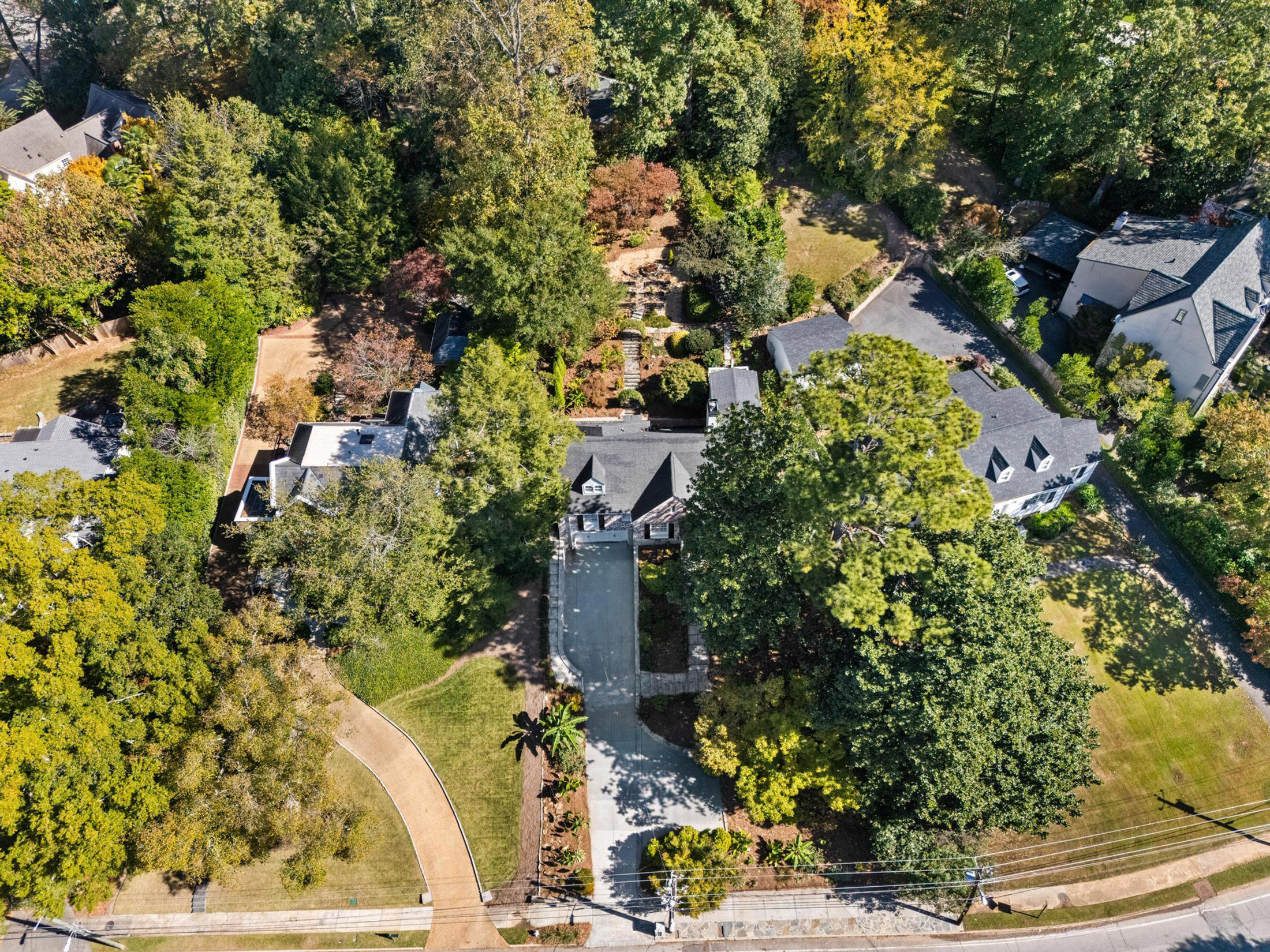  Preserved Character, Modern Comfort and Breathtaking Outdoor Living - 物件實景