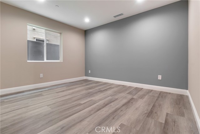 Hawaiian Gardens, California, 90716, United States, 6 Bedrooms Bedrooms, ,Residential,For Sale,1985769