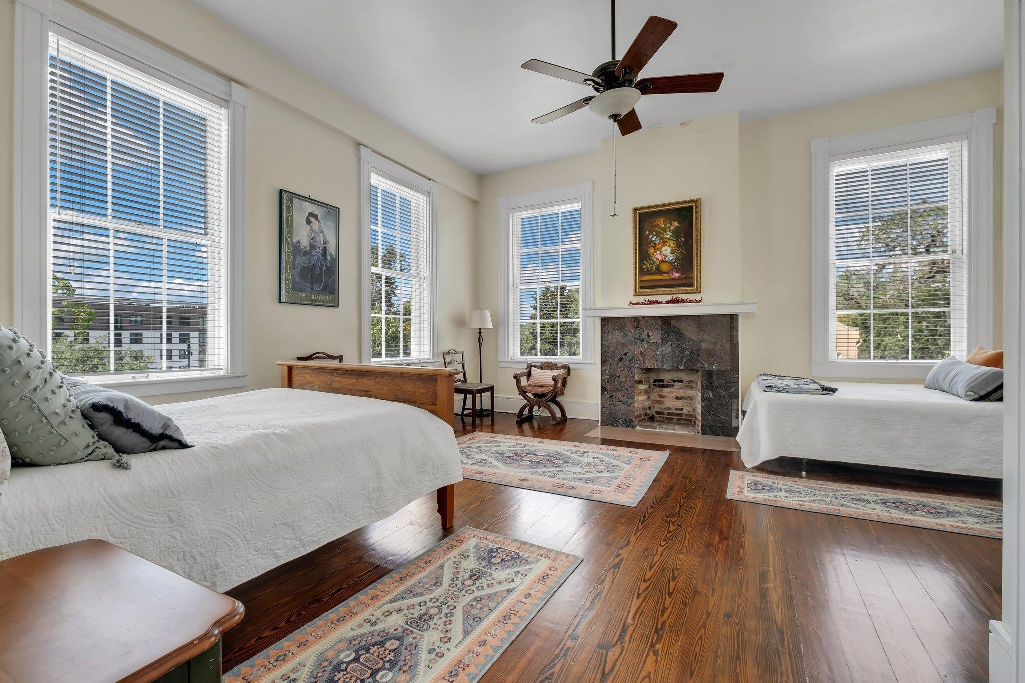 Tallahassee, Florida, 32301, United States, 4 Bedrooms Bedrooms, ,4 BathroomsBathrooms,Residential,For Sale,1738937