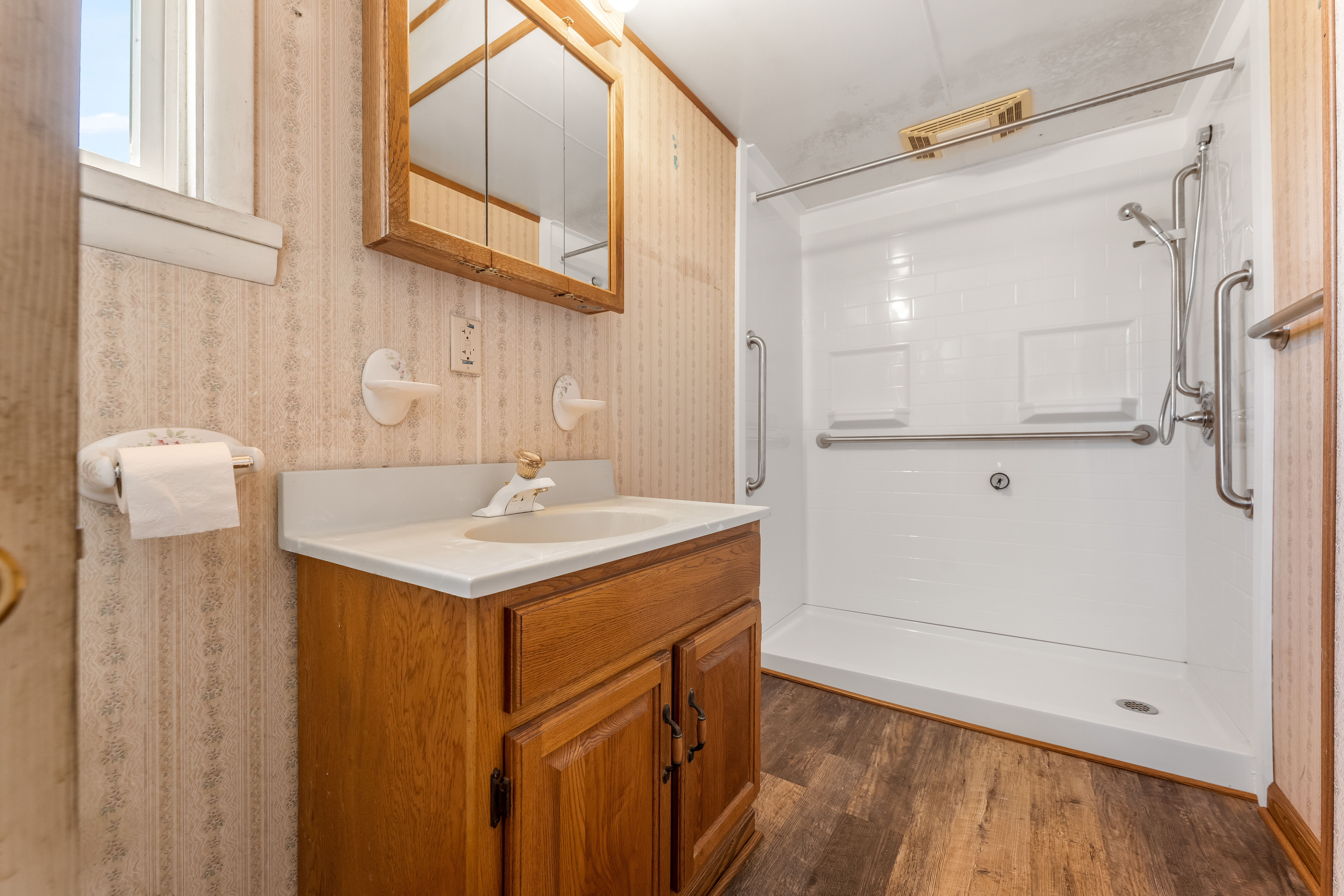  4730 4th Avenue, Beaver Falls, PA 15010 - 物件實景