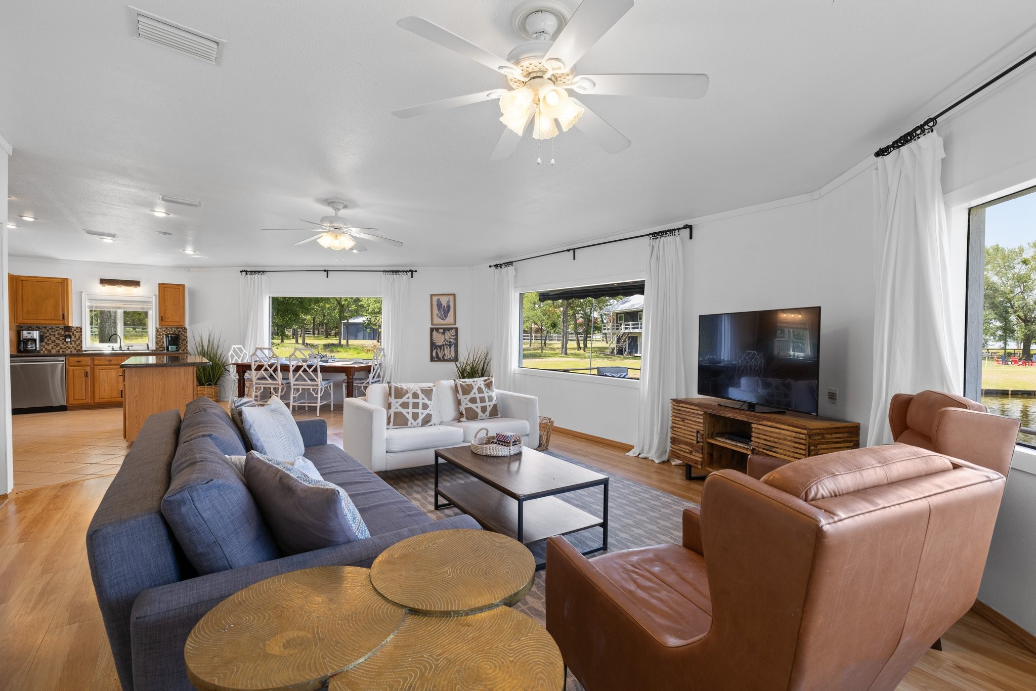  20559 Red Bud Court, Thornton, TX, 76687 - 物件實景