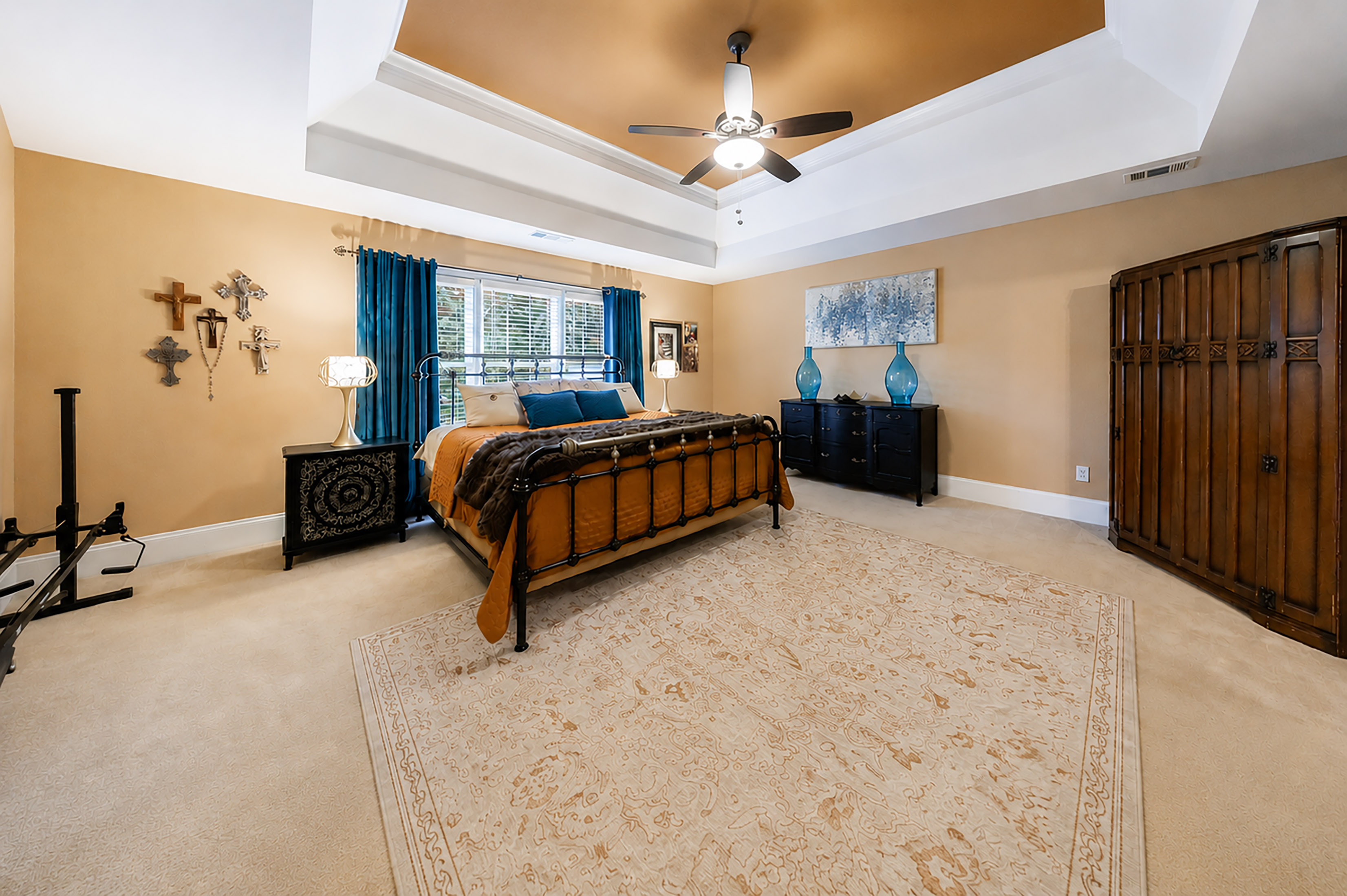  Beautifully Updated and Well Maintained Home in Sought-after Highcroft Community - 物件實景