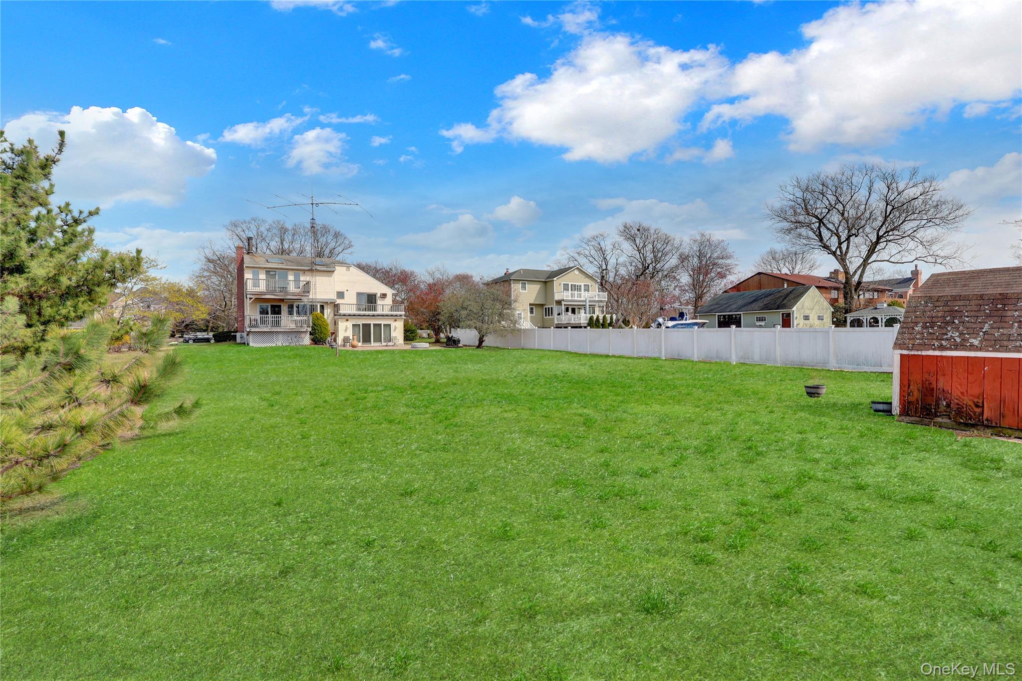  150 W Islip Road, West Islip, NY, 11795 - 物件實景