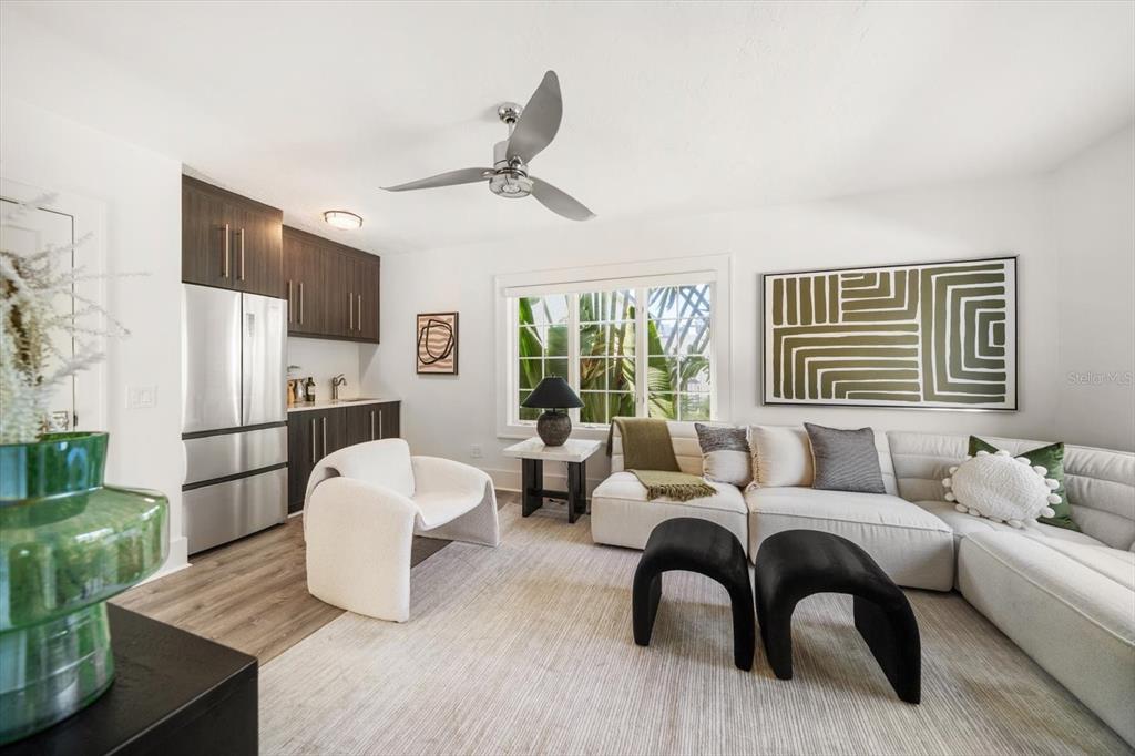 St Petersburg, Florida, 33707, United States, 5 Bedrooms Bedrooms, ,9 BathroomsBathrooms,Residential,For Sale,2000985