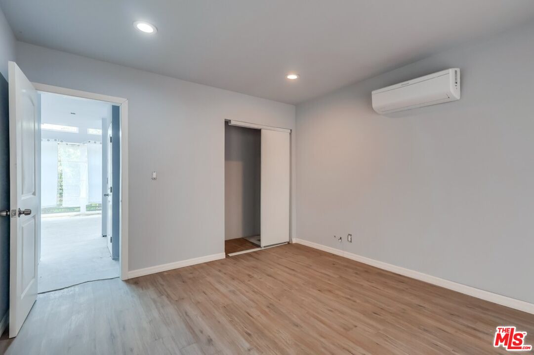 Los Angeles, California, 90046, United States, 3 Bedrooms Bedrooms, ,2 BathroomsBathrooms,Residential,For Sale,1908344