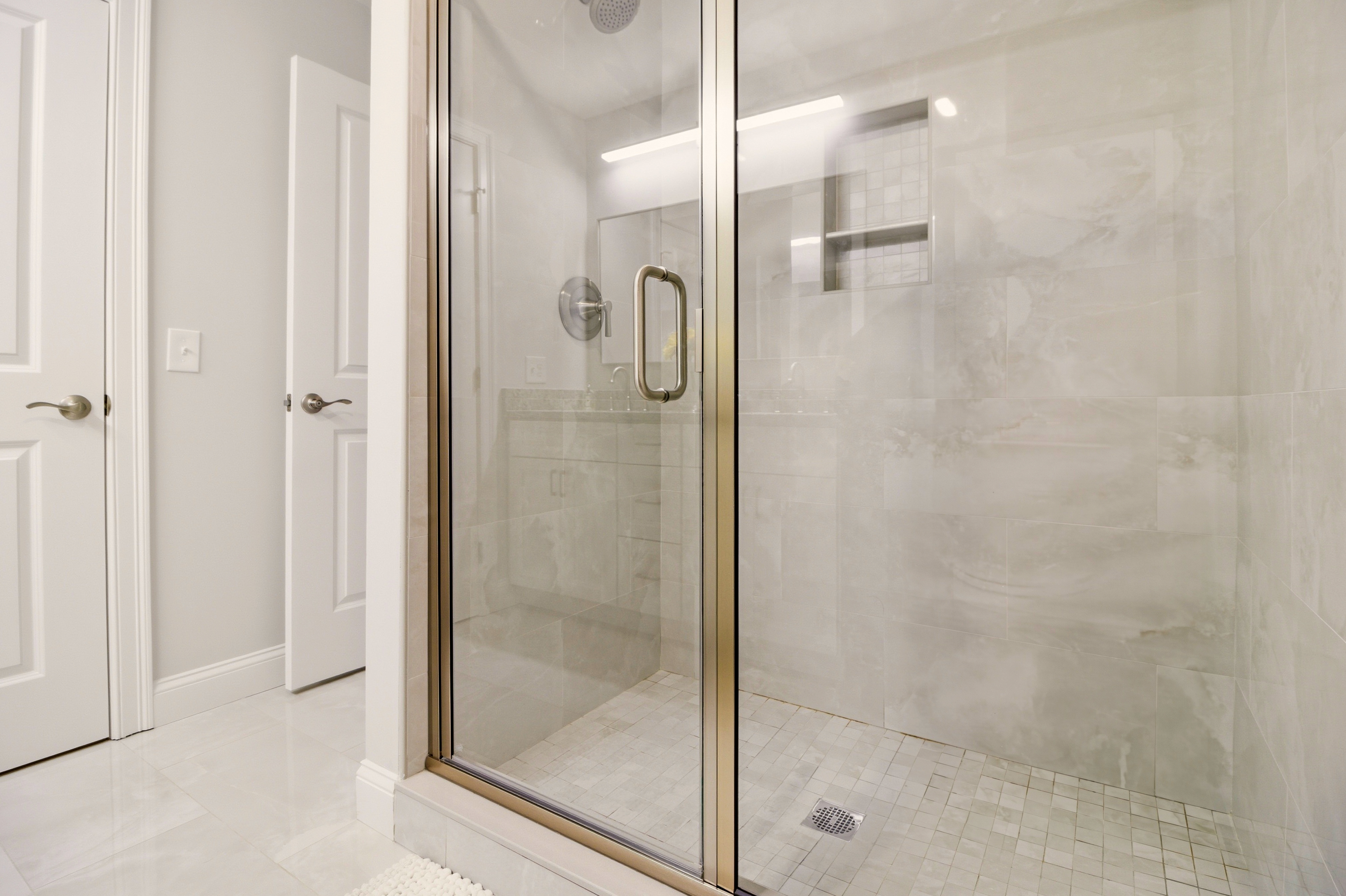  26 Kensington Way, Johnston, RI, 02919 - 物件實景